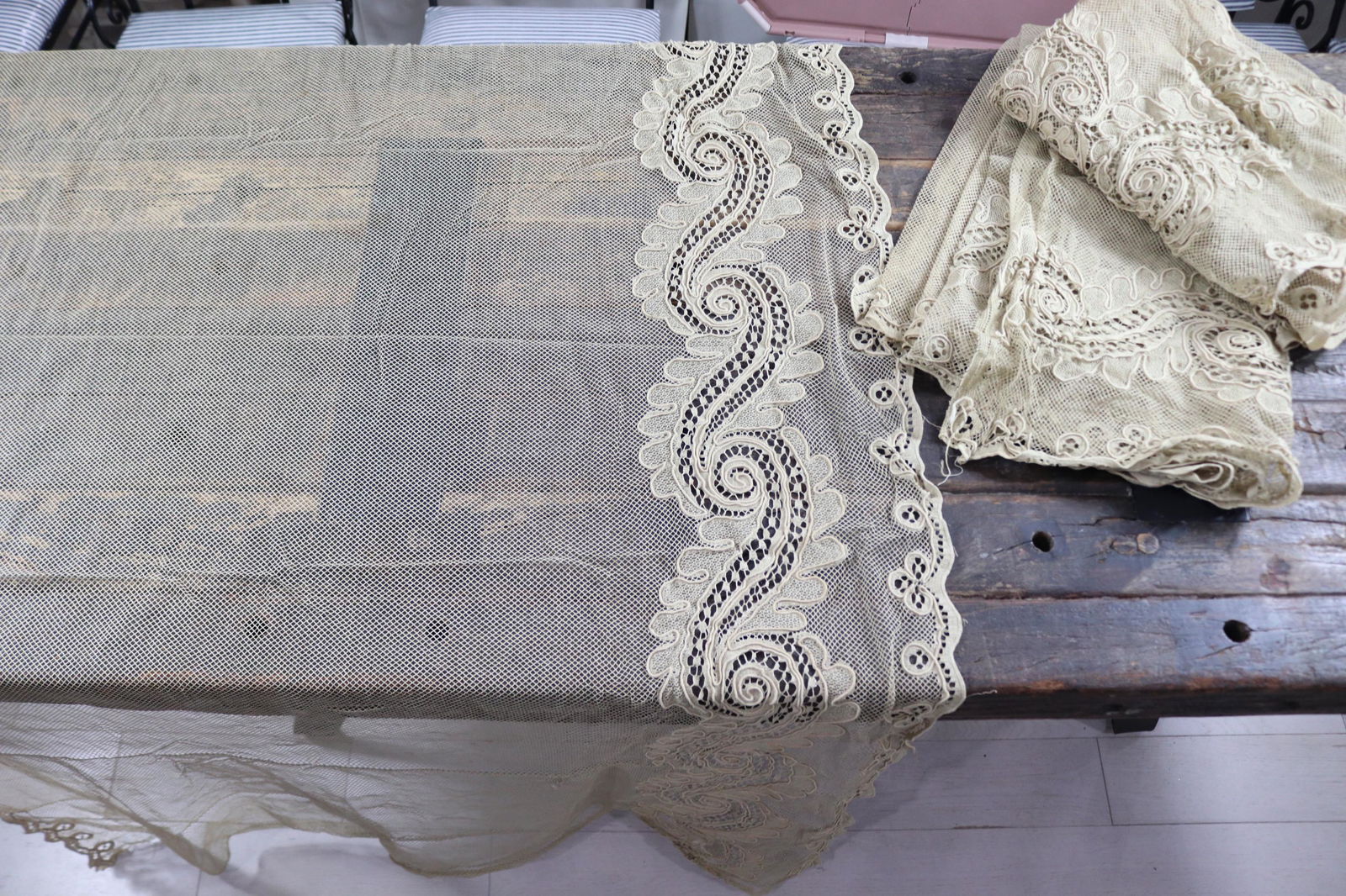 Lot of 4 Antique Tambor Lace Panels: need hemming, approx. 90 x 49, see photo's