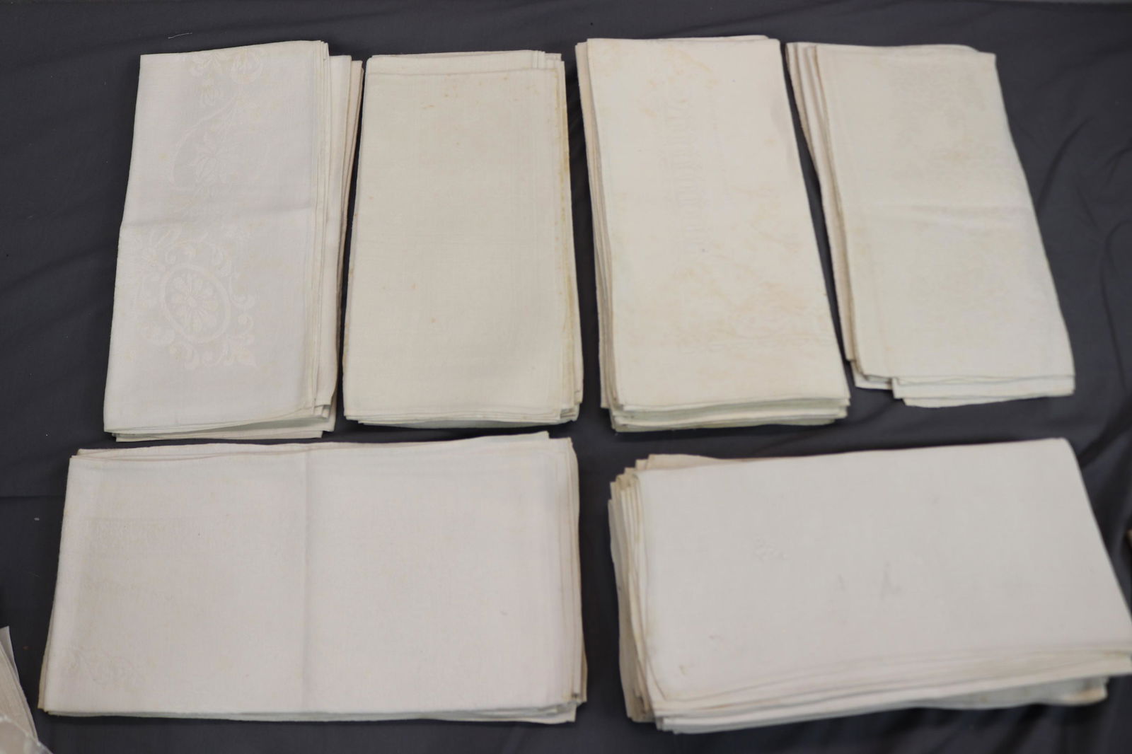 Vintage Damask Linen Large Napkins, Several Sets: see photo's