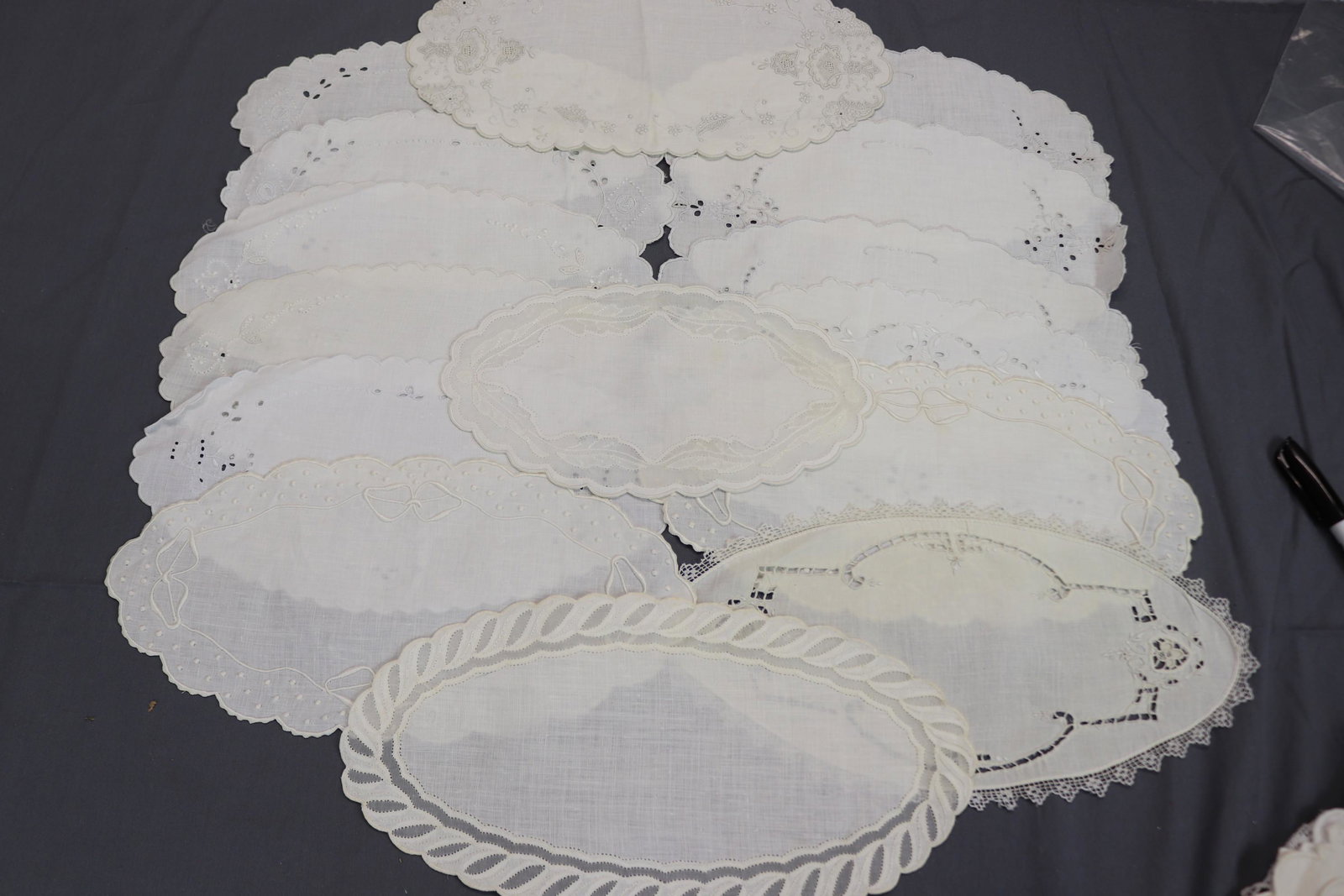 Lot of 15 Vintage Oval Doilies, Madeira & More: see photo's