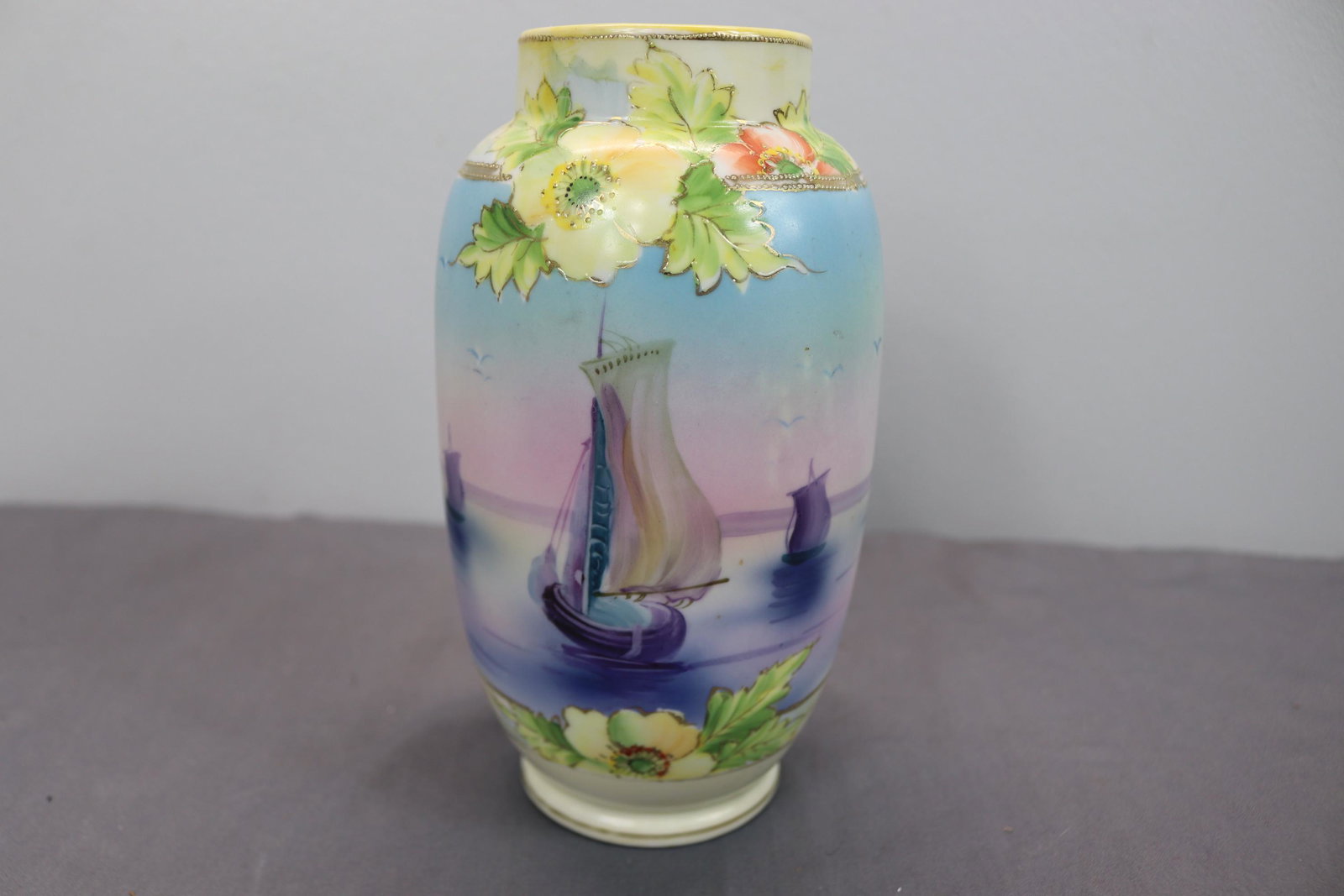 Vintage Hand Paint Nippon Vase, Sea Scape: approx. 7 1/4 inches tall, see photo's