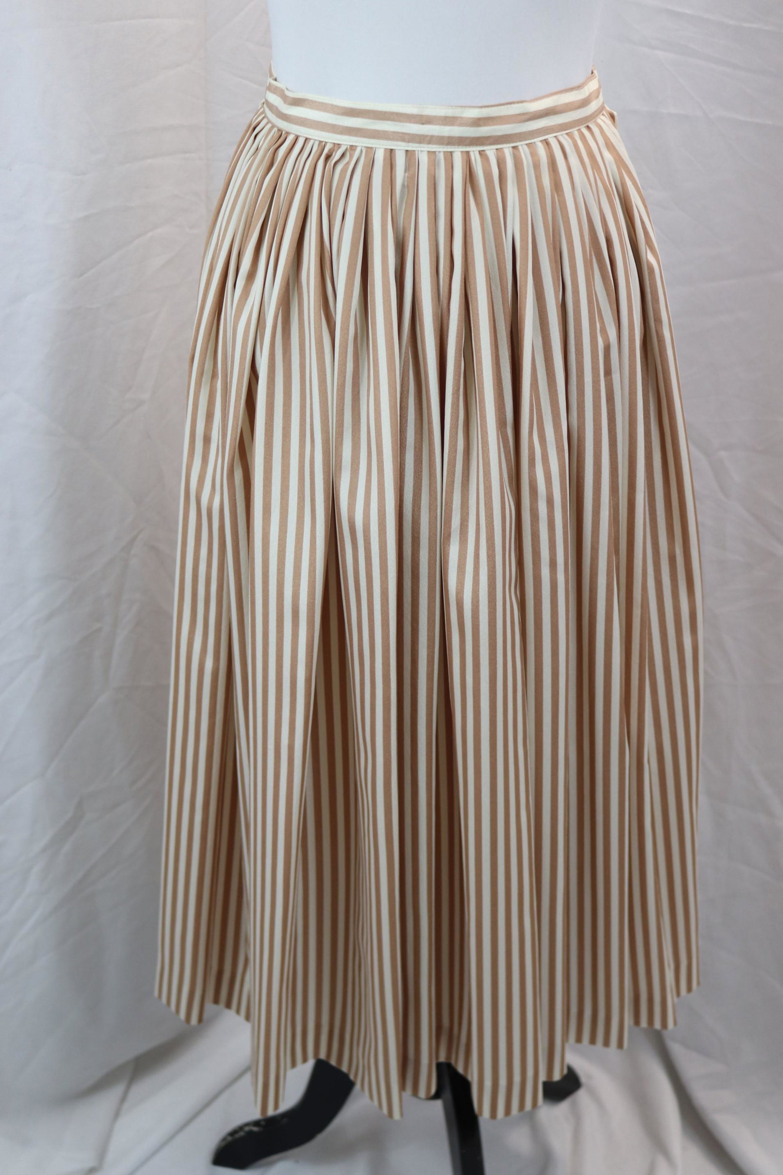 Vintage 1980's Evan - Picone Silk Brown and White Stripe Skirt: approx. 28 waist, good condition, see photo's