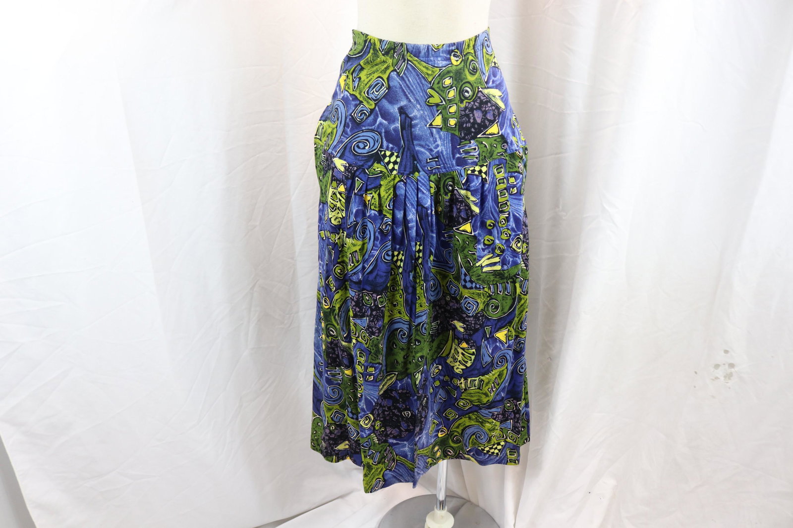 Modern Anne Pinkerton Blue Abstract Cotton Skirt: approx. 32 waist, 38 hip, good condition, see photo's
