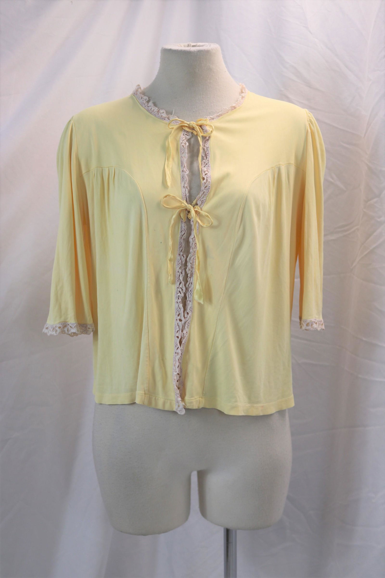 Vintage 1930's Yellow Rayon & Eyelet Bed Jacket (1 of 6)