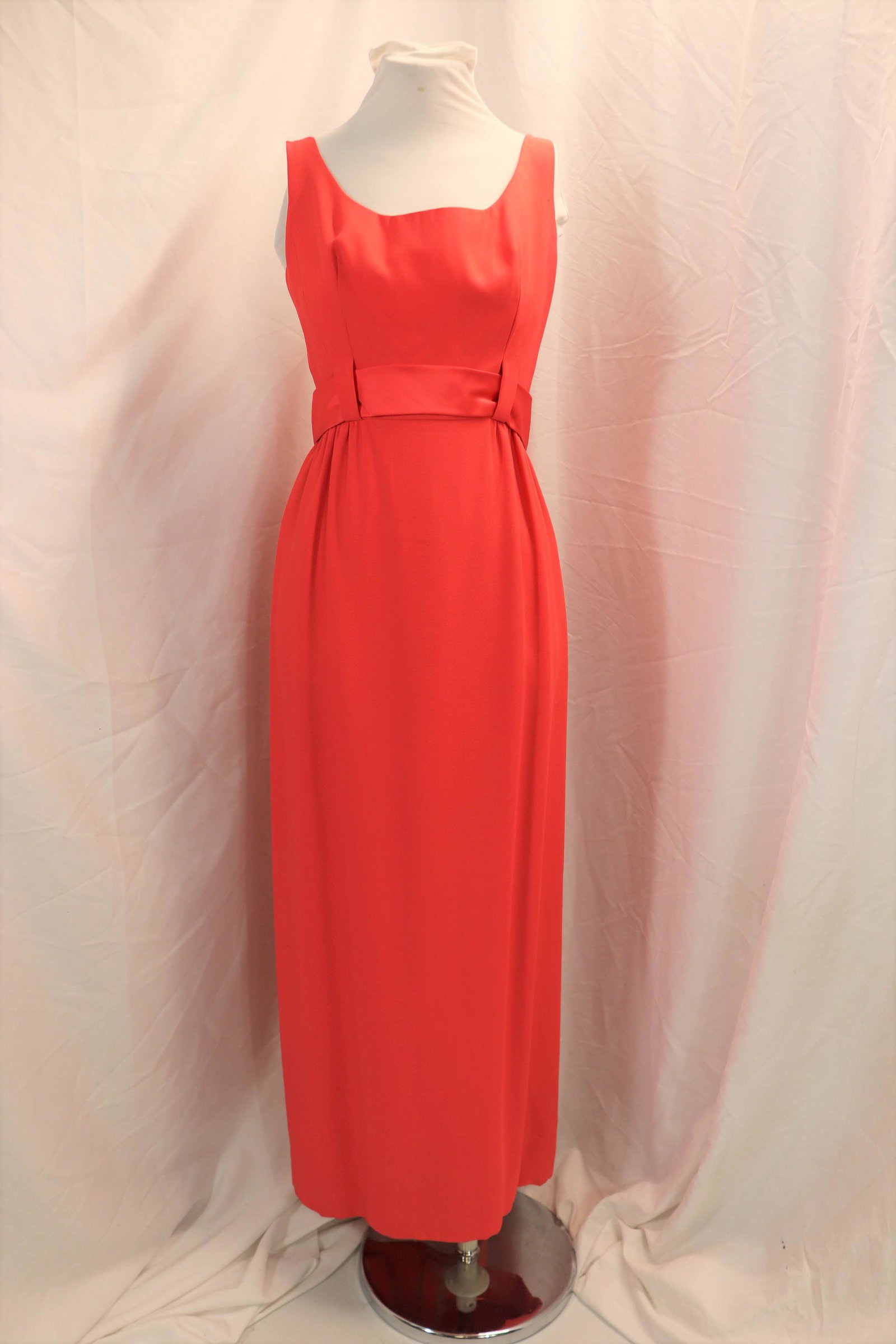 Vintage 1960's Neiman Marcus Coral Crepe Gown with Train: approx. 34 bust, 34 waist, 25 under bust, good condition, see photo's