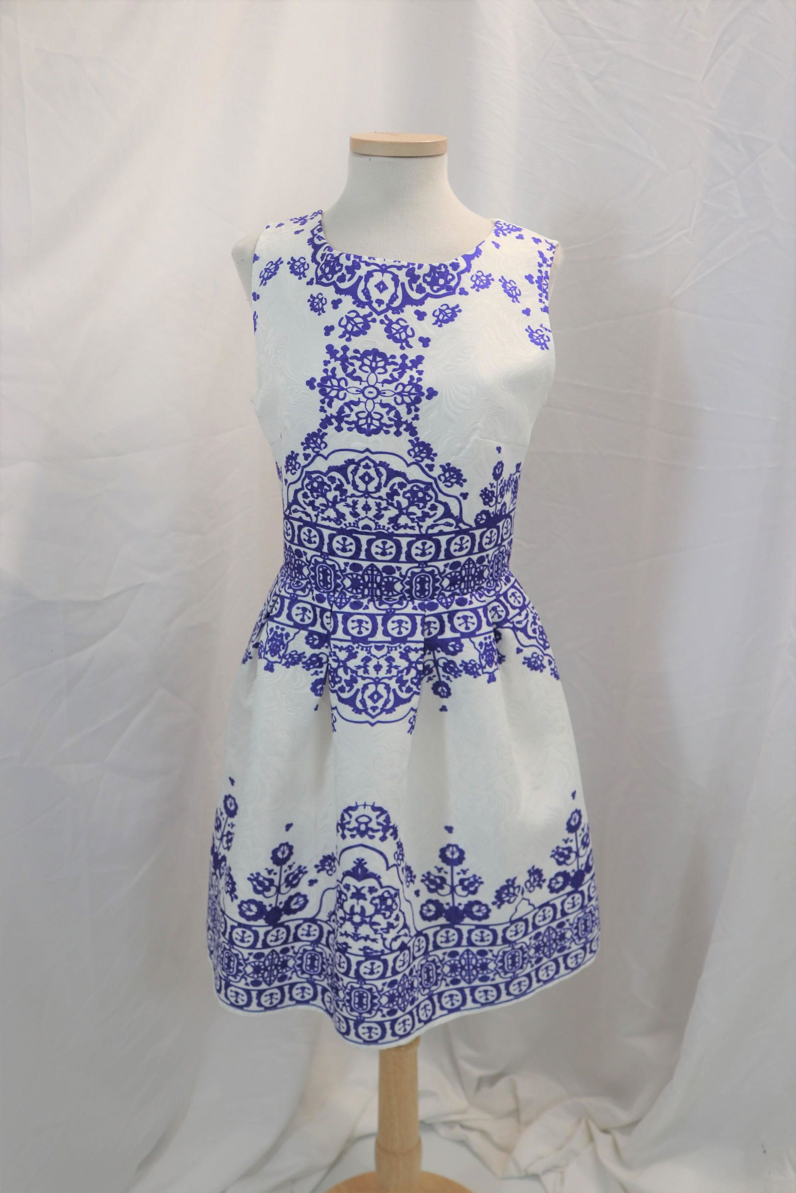 Vintage 1980/90's Justyle Blue & White Mini Dress (1 of 5)