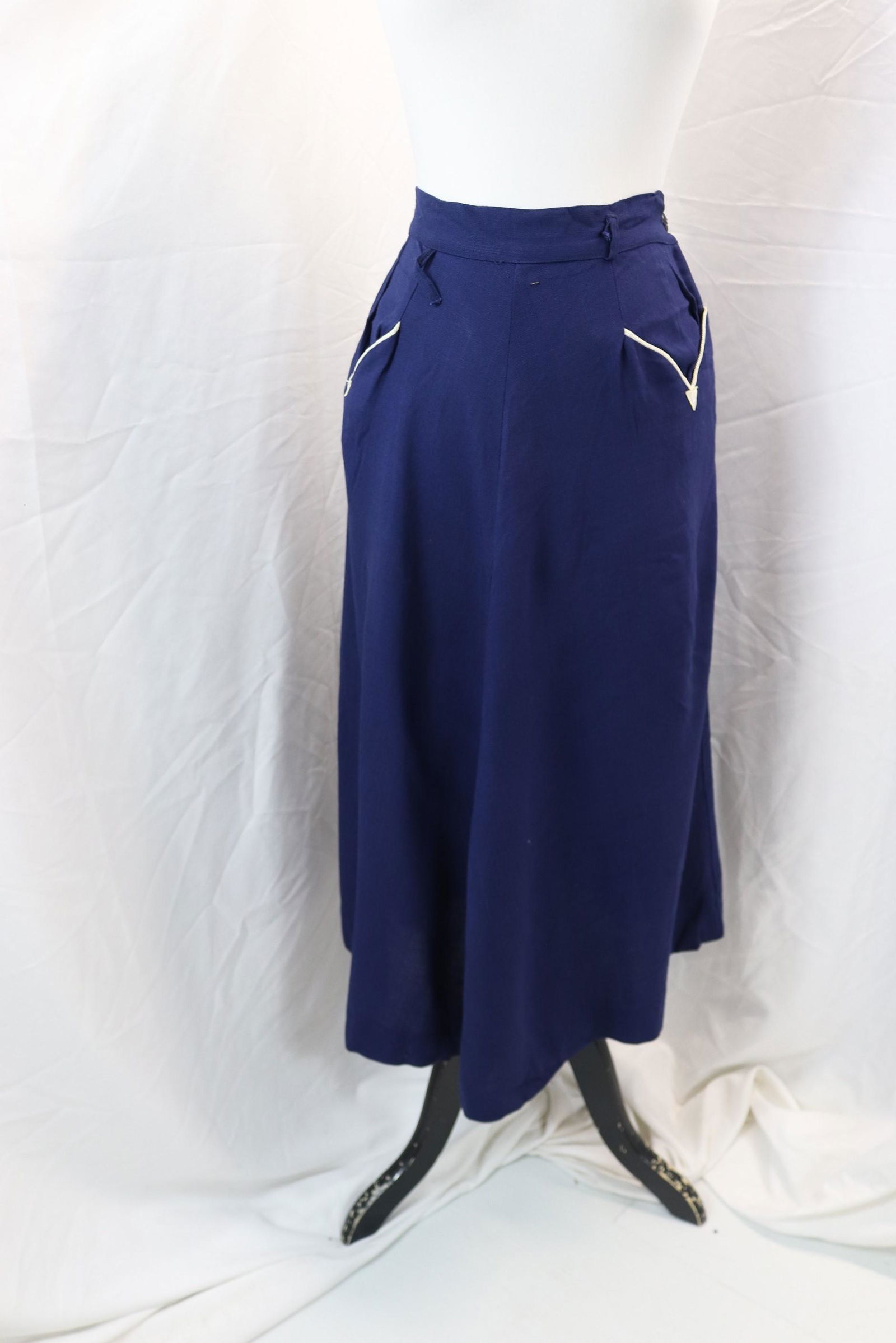 Vintage 1950's Navy Blue Linen Skirt (1 of 4)