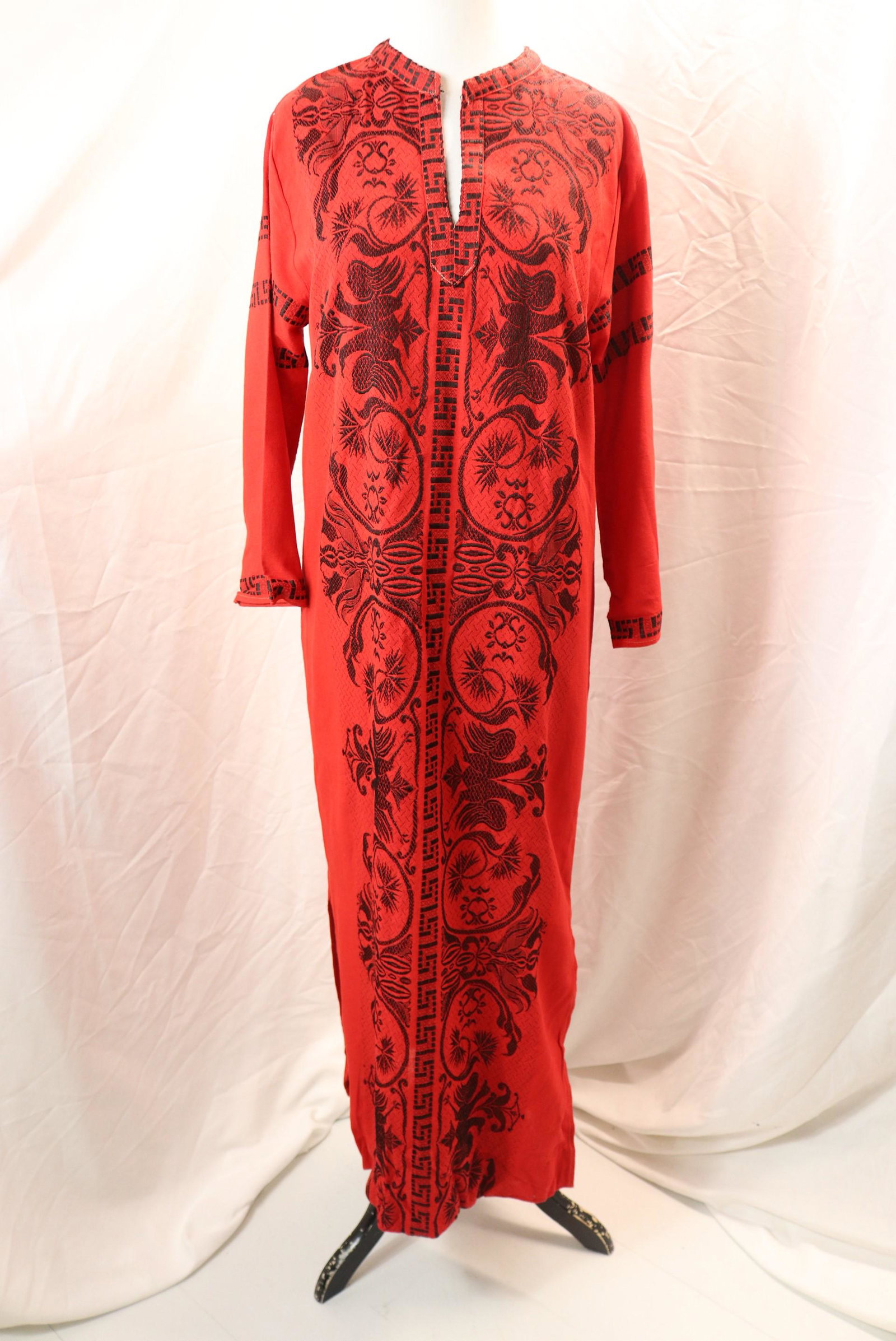 Vintage 1970's A. Anastahas Rhodes Red & Black Caftan (1 of 7)