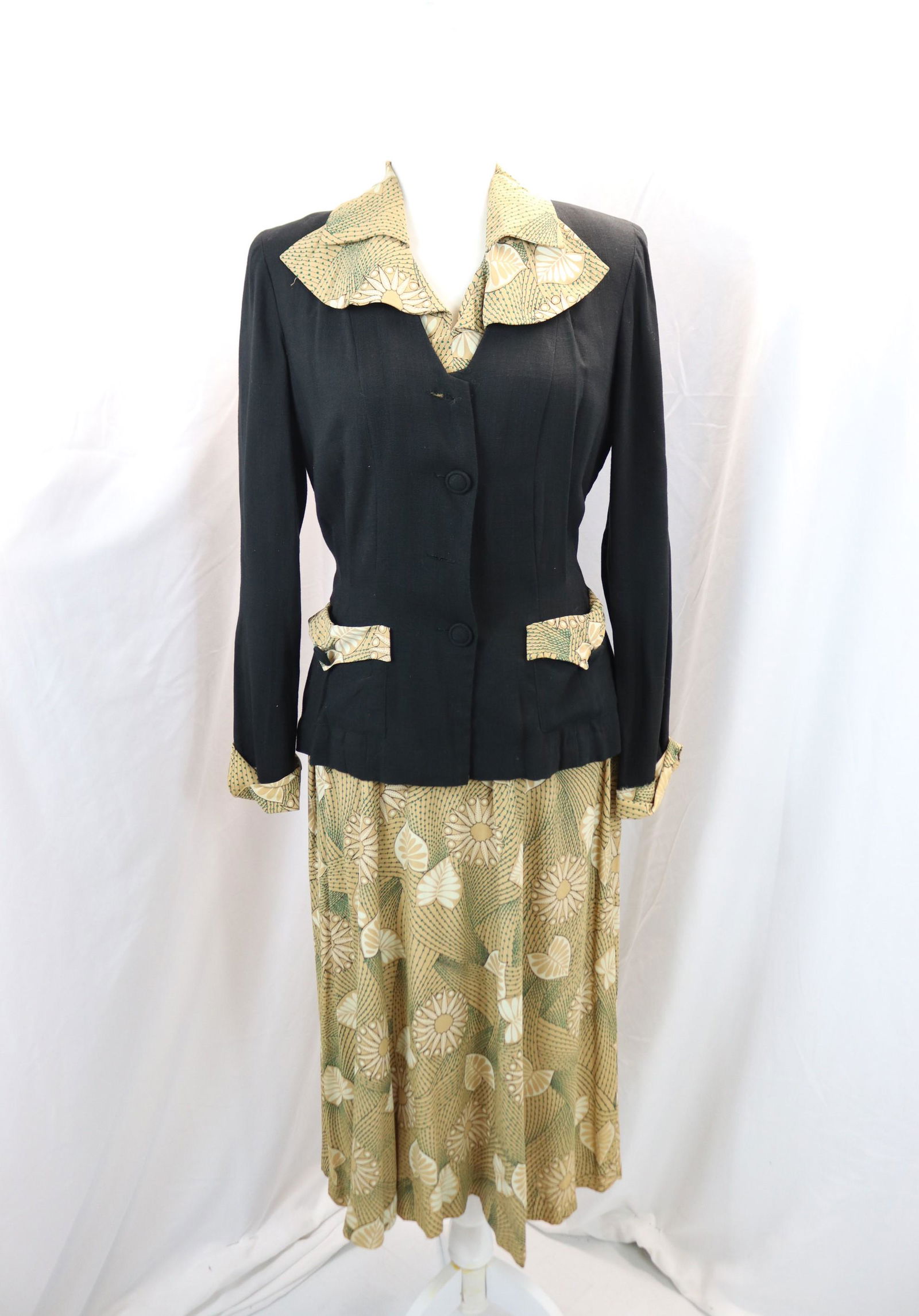vintage 1940's 2 piece rayon dress set abstract floral (1 of 15)