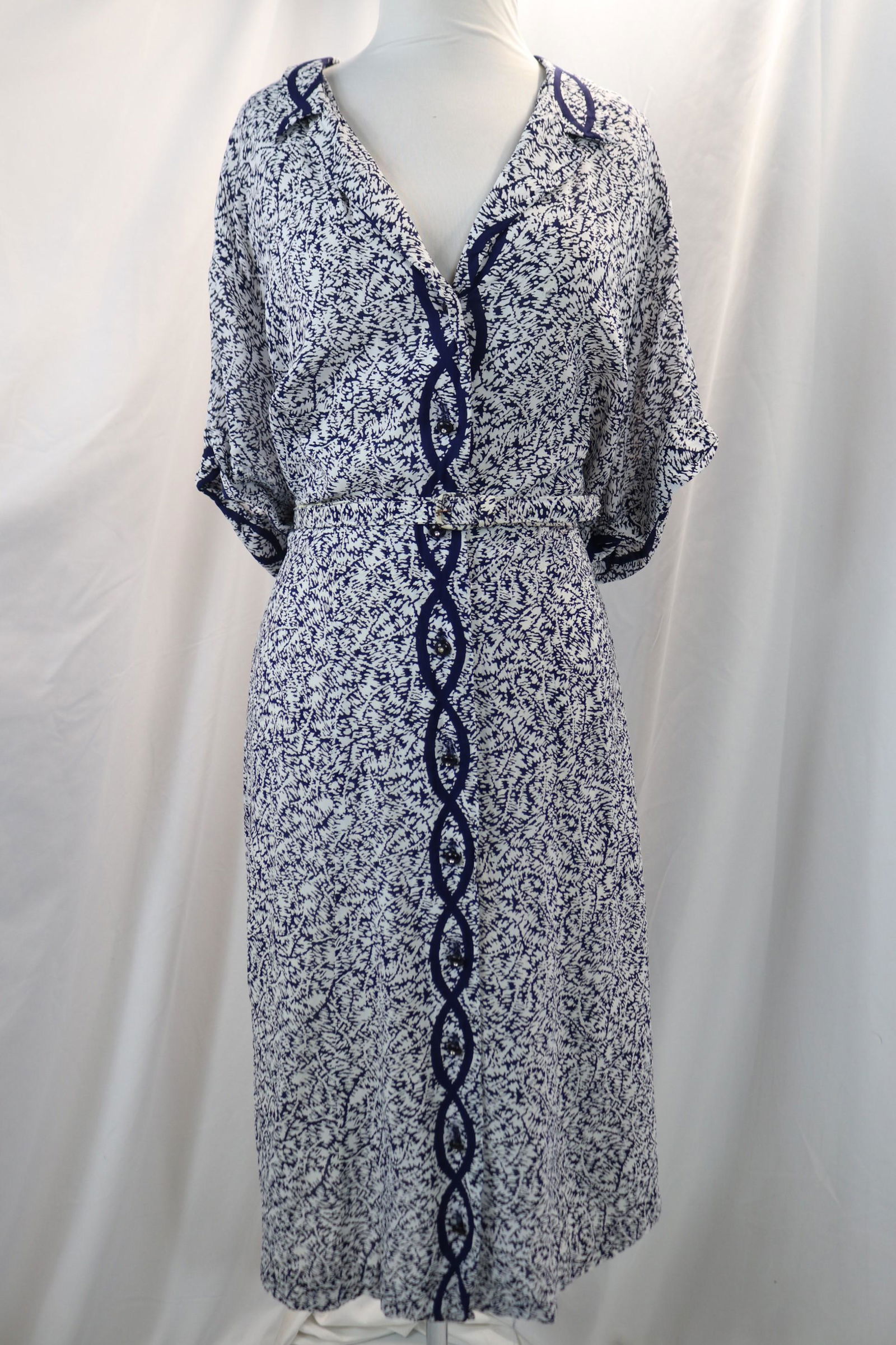 vintage 1950's blue & white rayon button front dress (1 of 7)