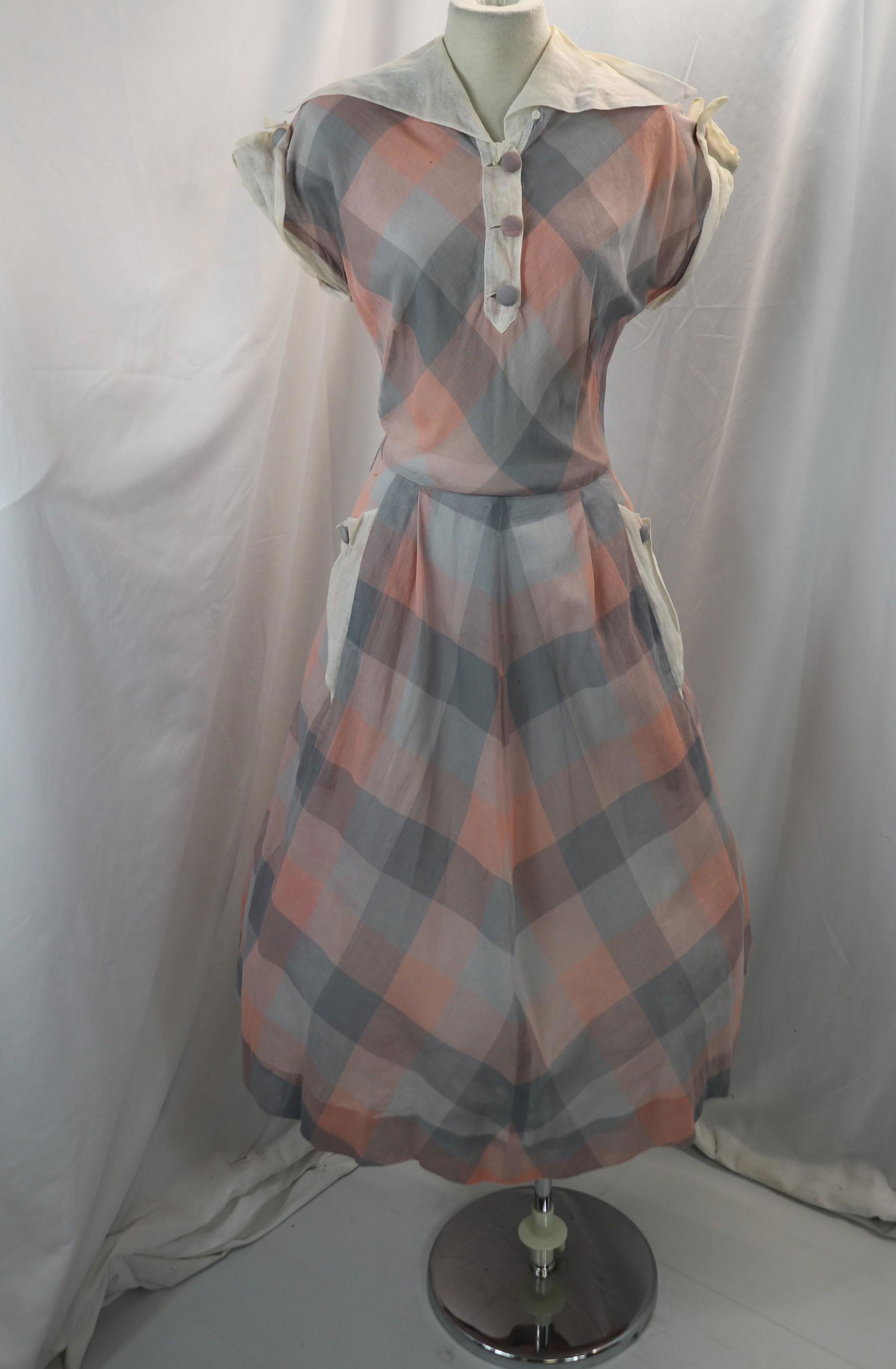 vintage 1950's Junior Clique sheer cotton pink & gray checkered dress (1 of 9)