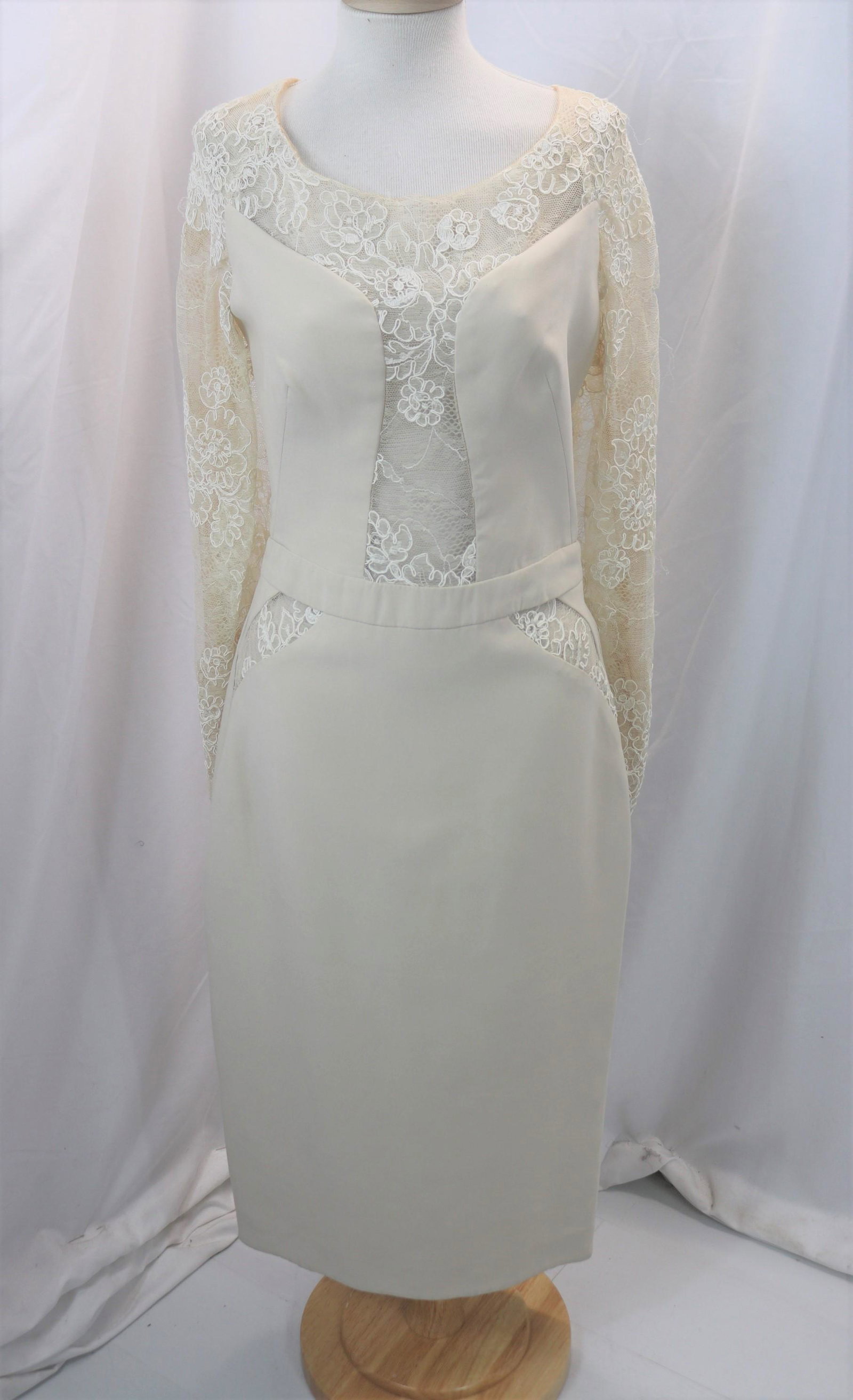designer Lorena Sarbu couture film fashion tan crepe & lace wiggle dress: approx. 34 bust, 26 waist, 36 hip, good condition with original tags, see photos