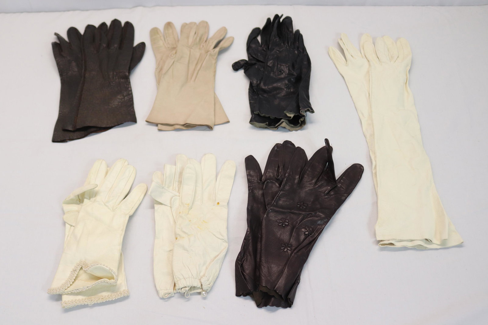 Lot of 7 Pair Vintage Leather  Gloves (1 of 18)