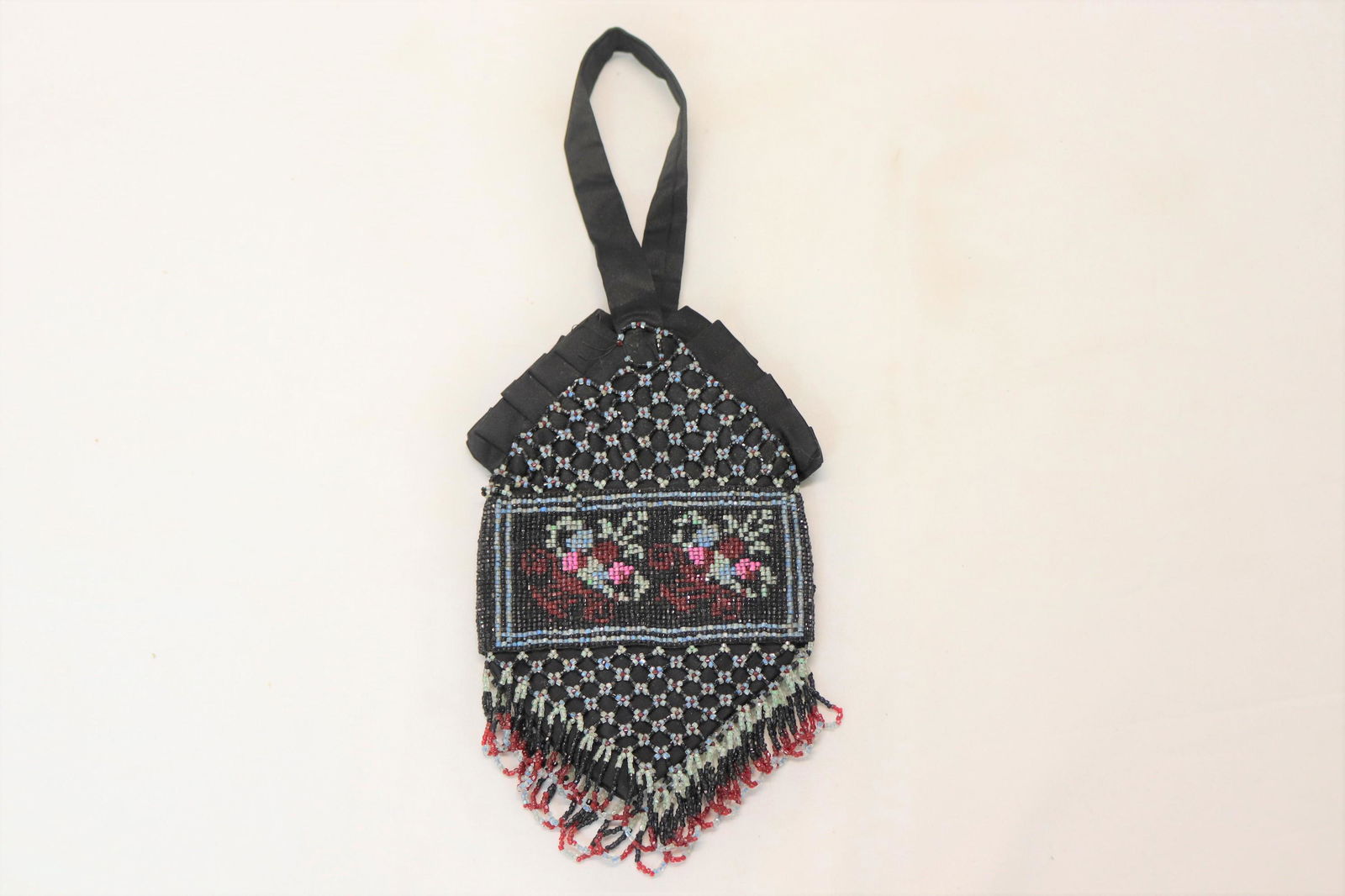 Antique Victorian Black Silk & Beaded Purse (1 of 8)