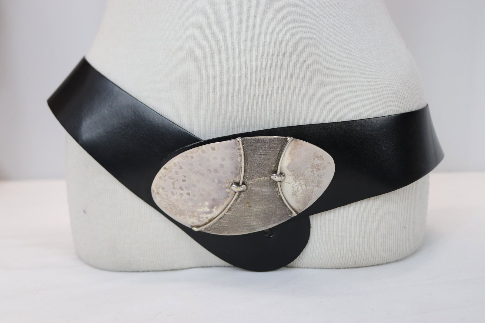 Vintage Black Leather Belt with Large Artist Made Buckle: approx. 32 to 37 waist, see photo's