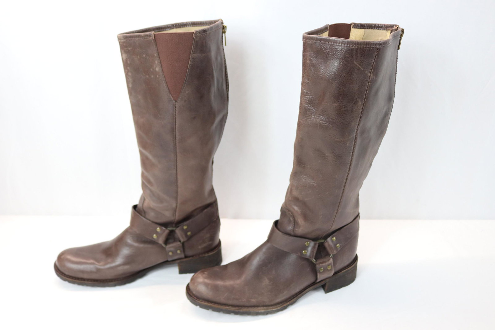 Vintage Men's Brown Leather Boot's LL Bean: slightly worn, size 11M, see photo's