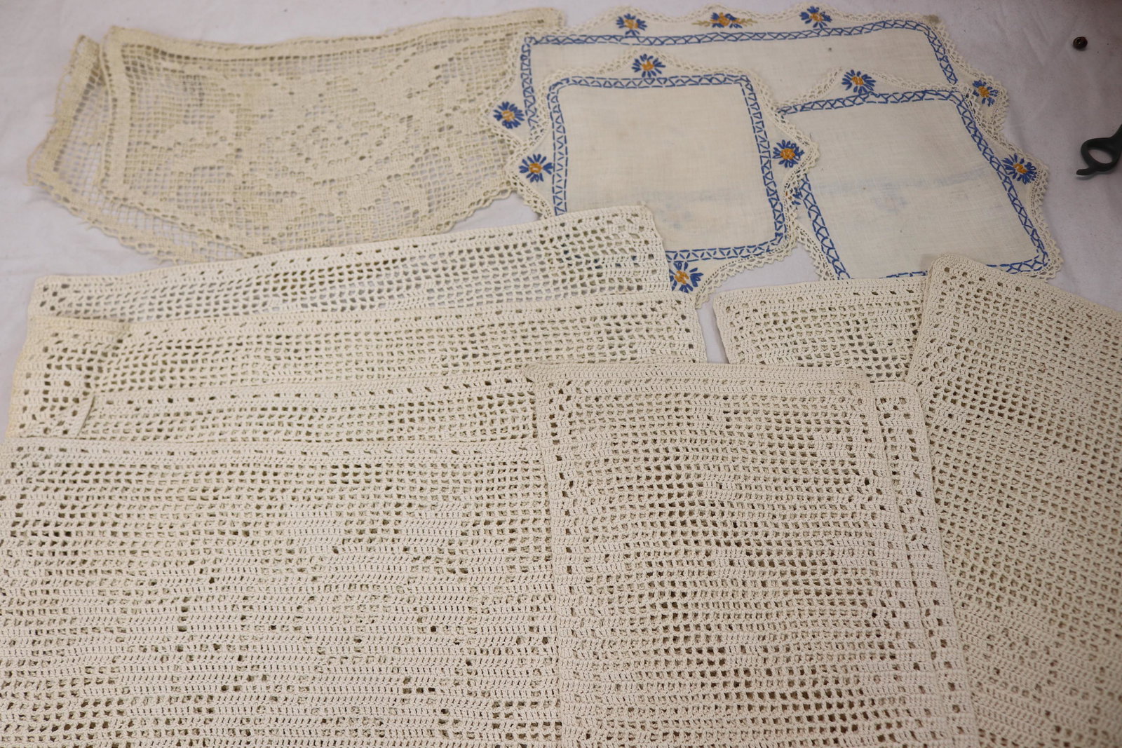 Lot of Vintage Antimacassar Sets, Crochet, Embroidered & Lace: see photo's
