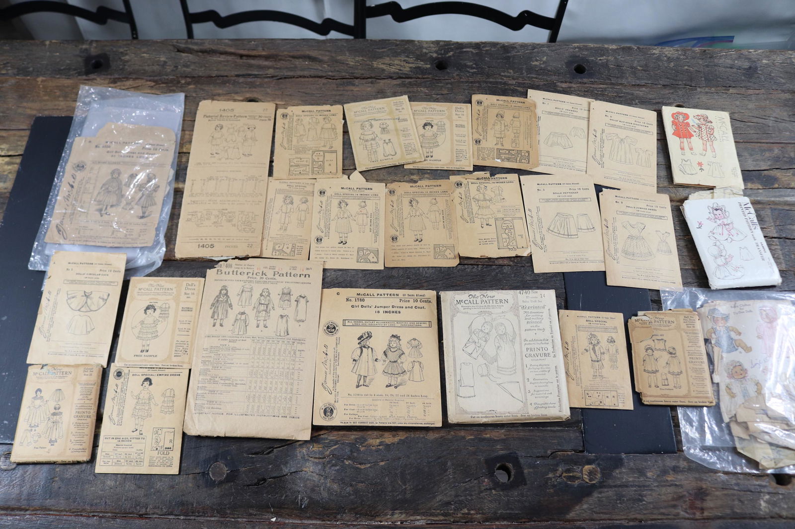 Lot of 26 Antique Doll Dress Patterns (1 of 7)