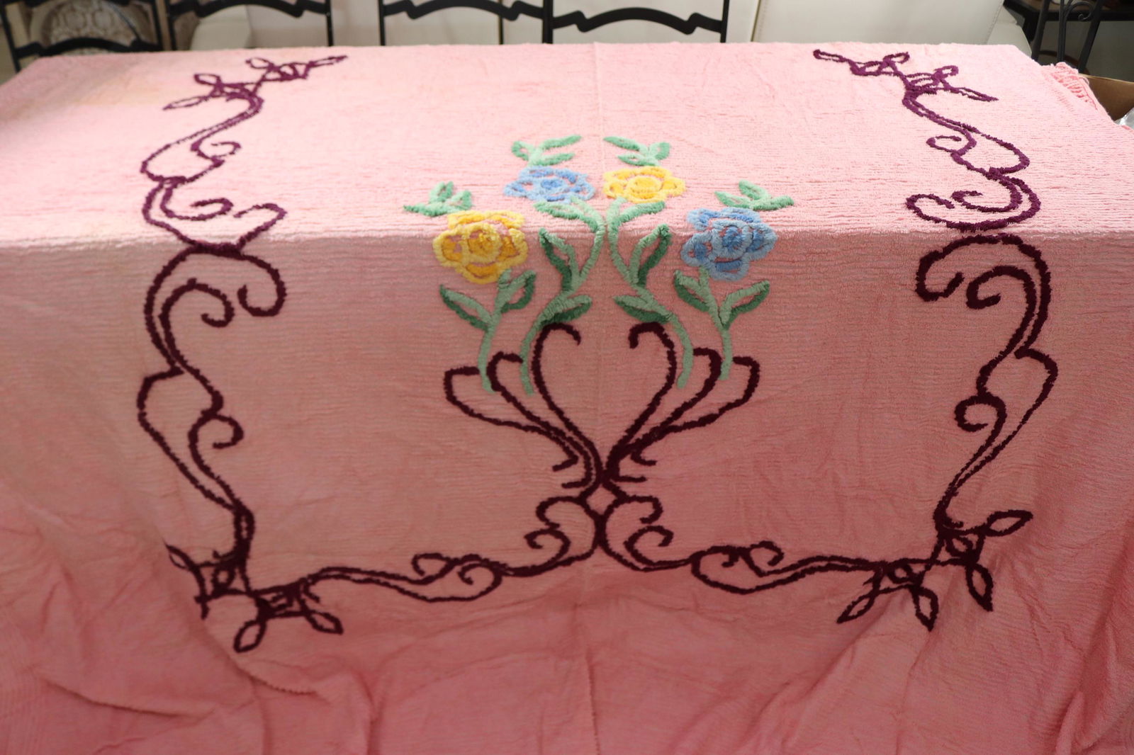 Vintage Full Size Pink Floral Chenille Bedspread (1 of 8)