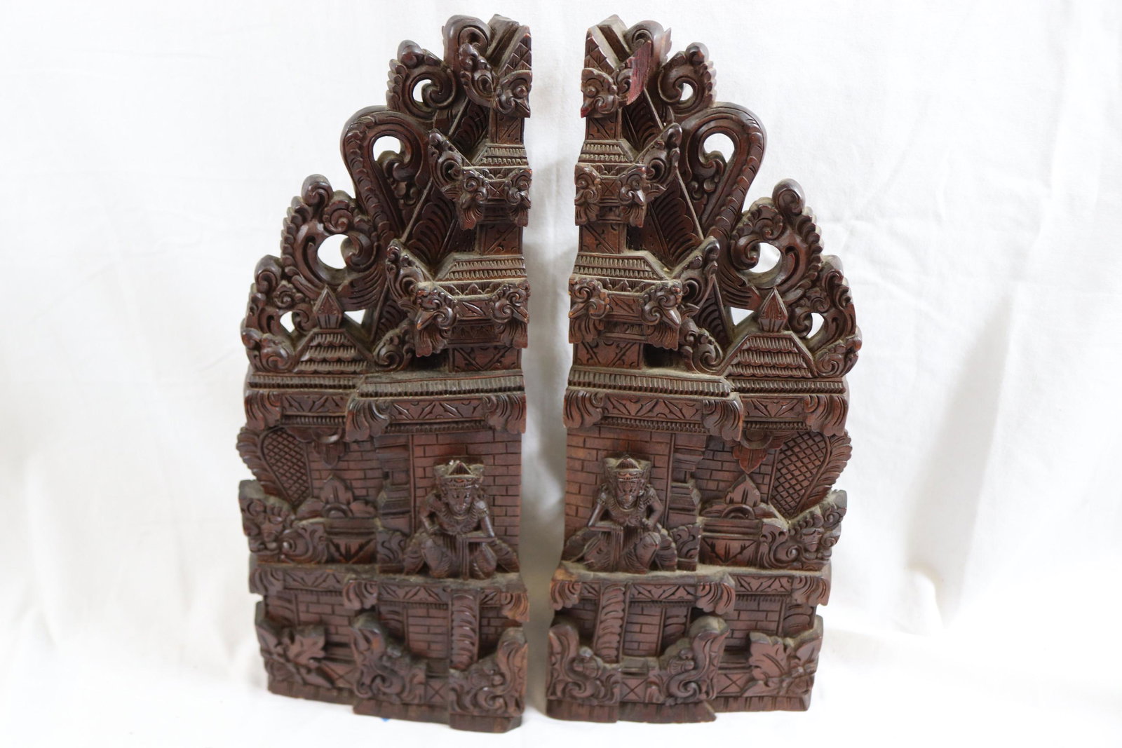 Antique Tibetan Hand Carved Hard Wood Book Ends, Fabulous Detail (1 of 9)
