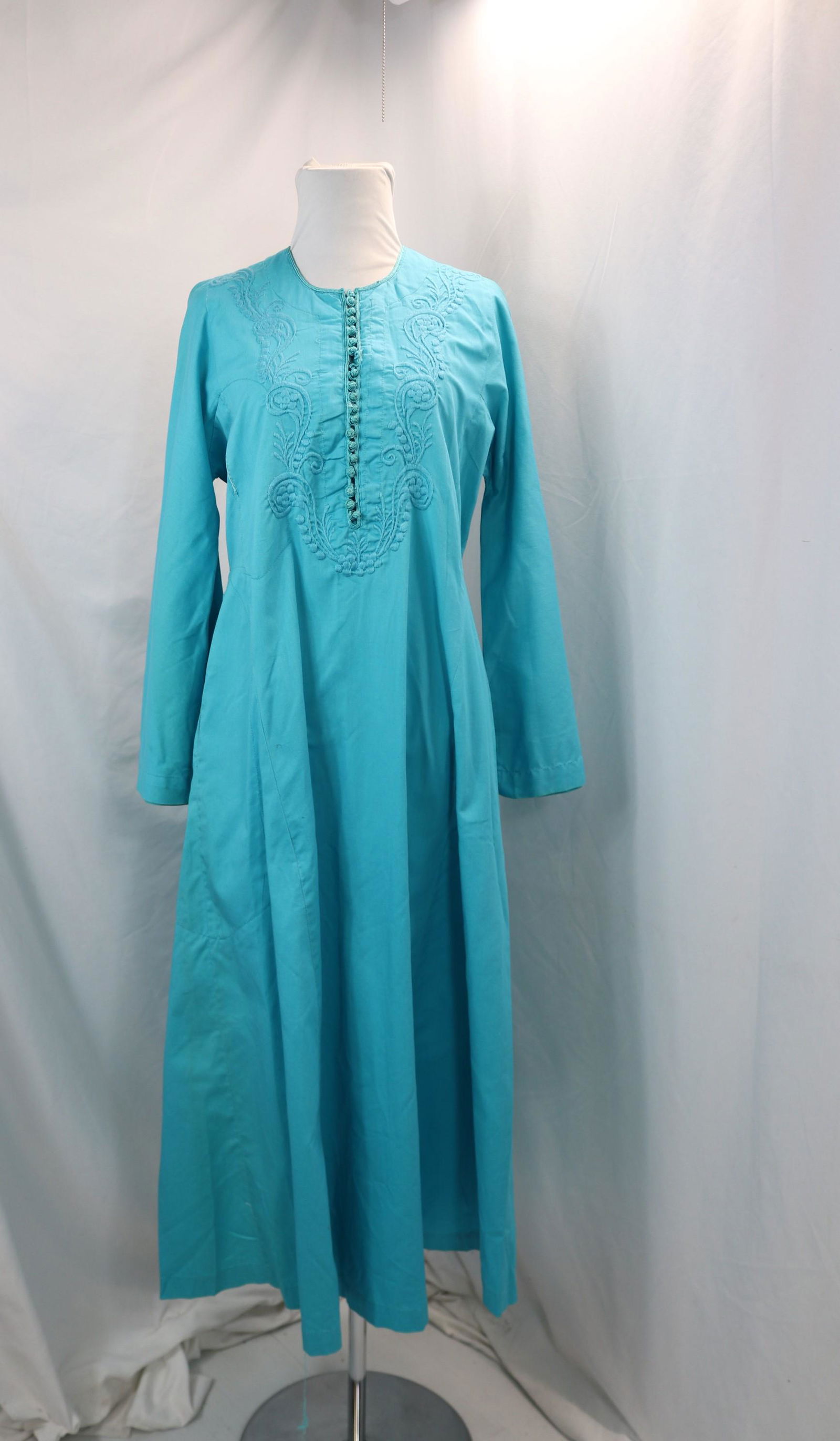 Vintage 1970's Chez Georges Aqua Blue Embroidered Cotton Caftan (1 of 5)