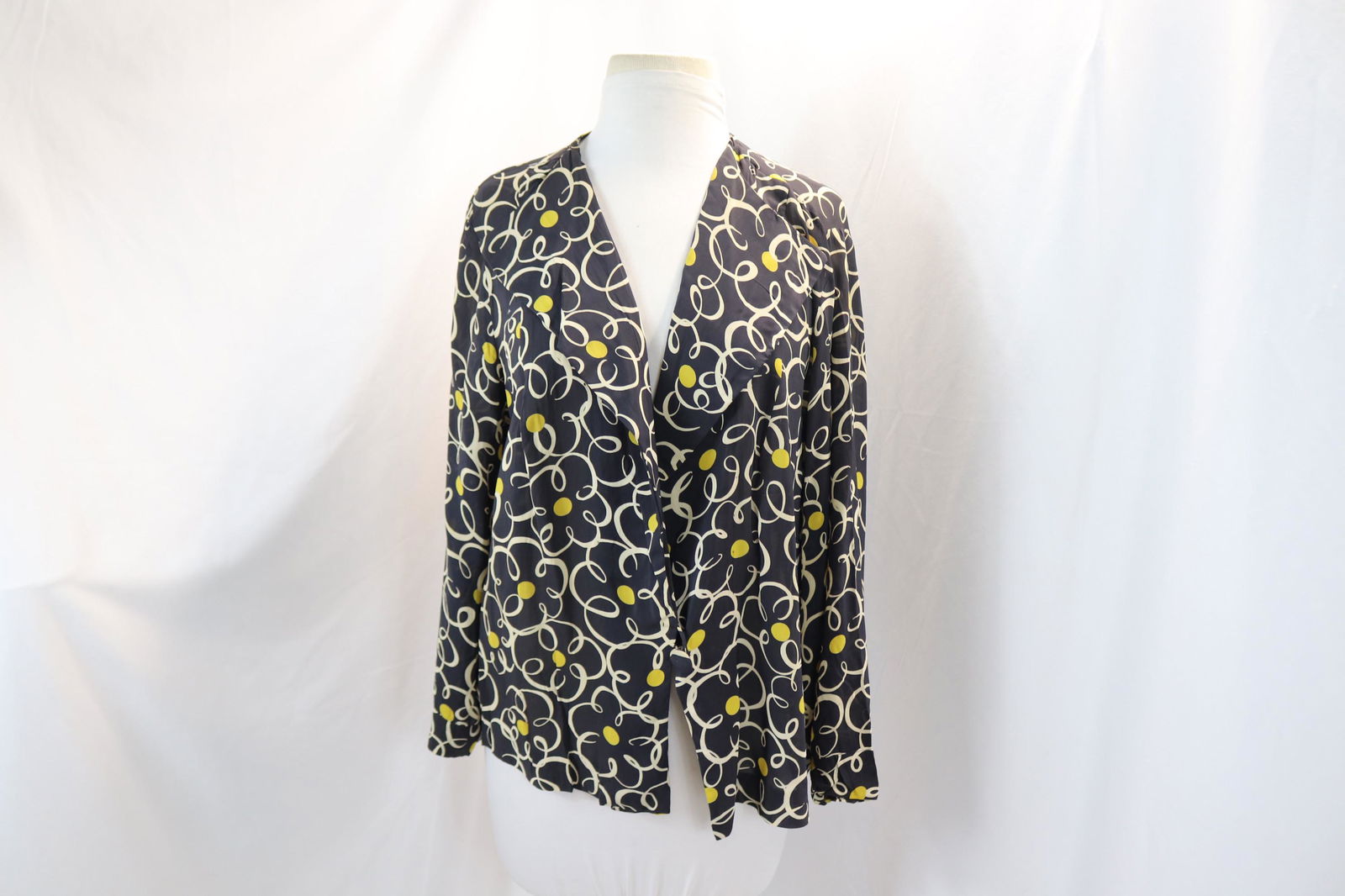 Vintage 1970's Shapely Pink Stripe Long Sleeve Blouse (1 of 6)