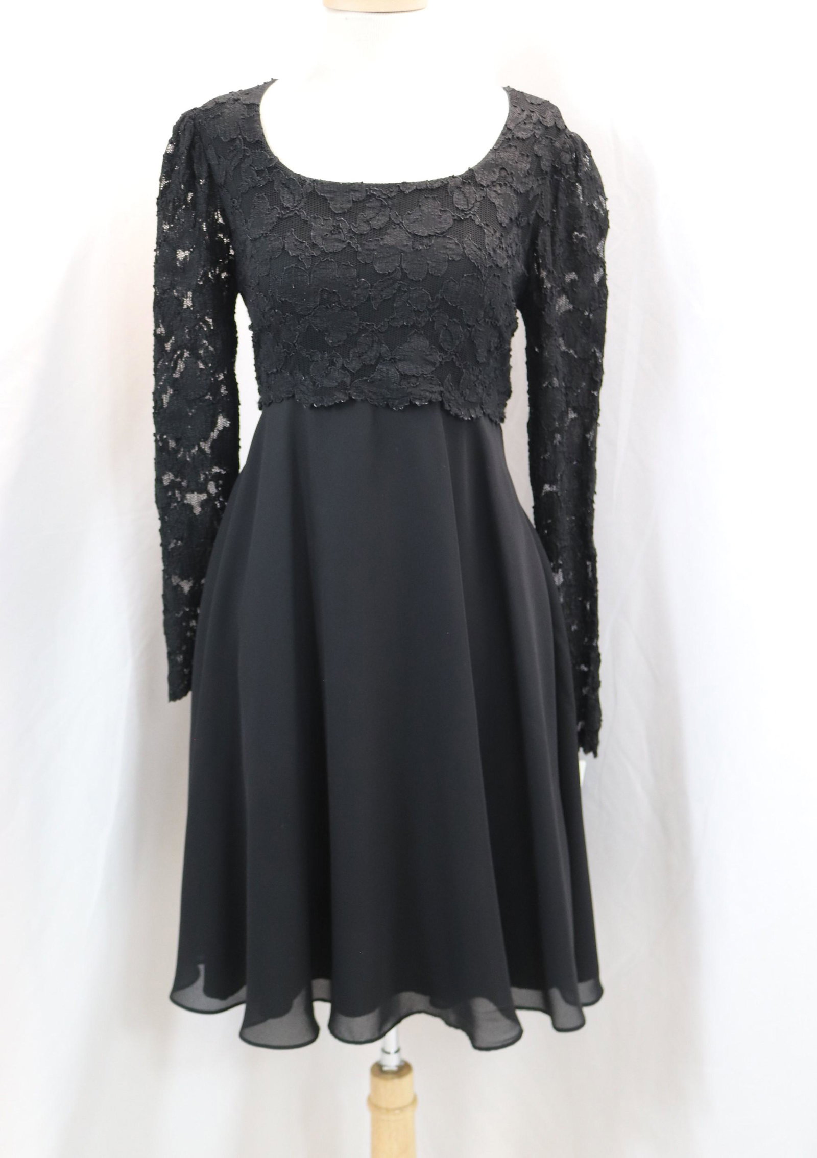 Vintage Night Way Black Nylon/Rayon Dress with Lace Bodice: approx. 36 bust, 26 waist, some pilling on lace, see photo's