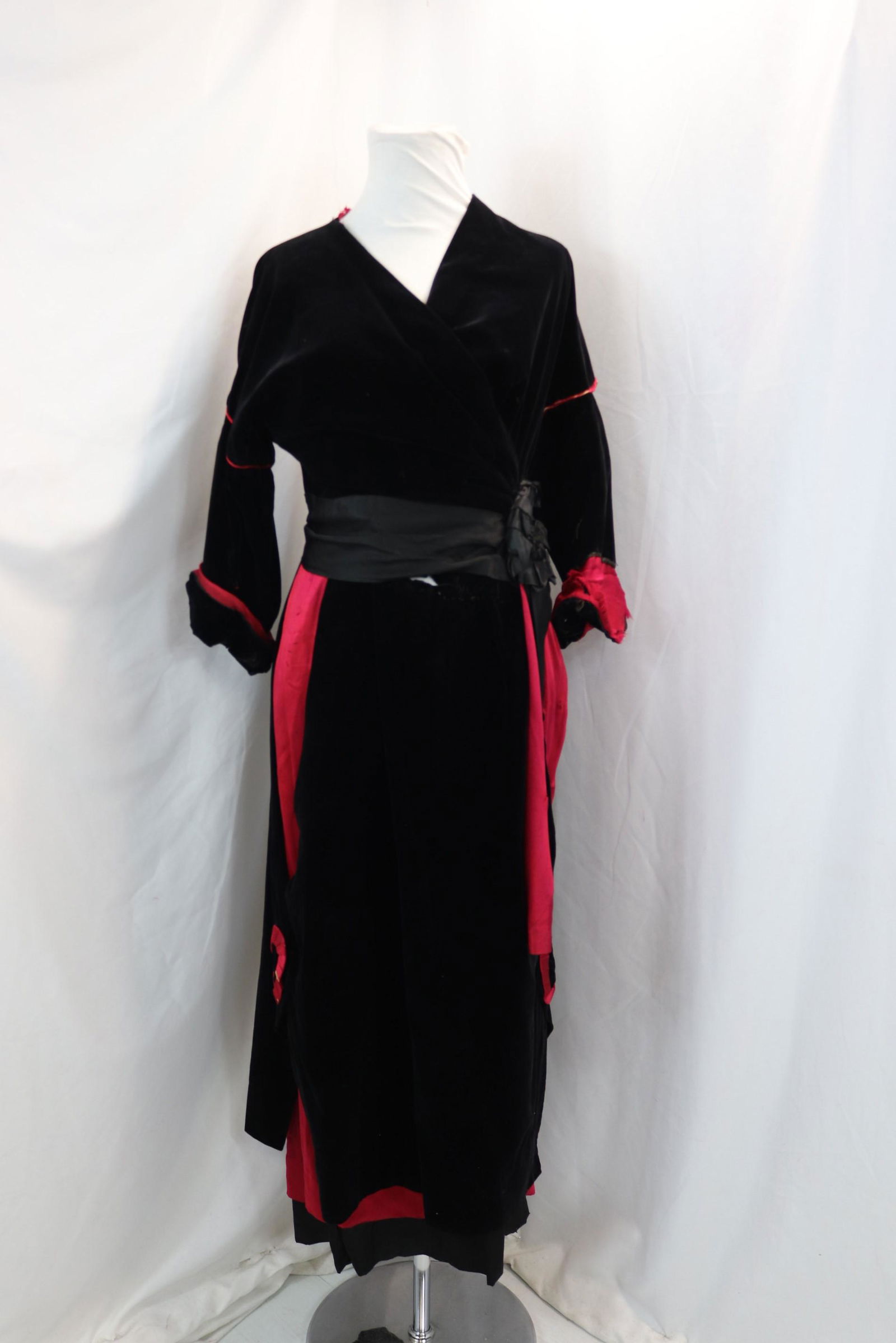 Arts & Crafts Era Epstein & Co. Black Velvet & Raspberry Red Silk Evening Dress (1 of 10)