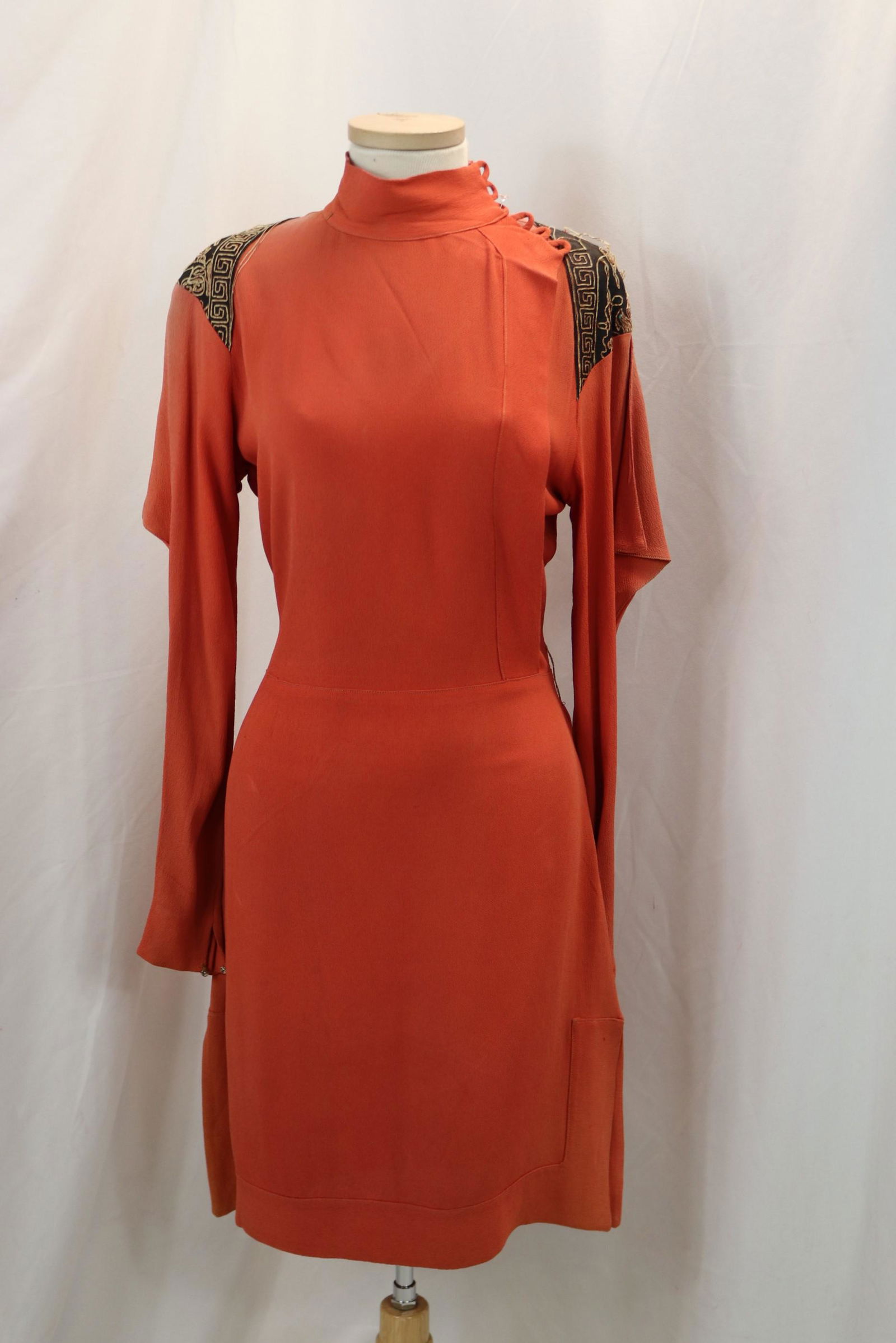 Vintage 1930's Dress Top Light Rust Color Rayon with Embroidered Shoulders (1 of 10)