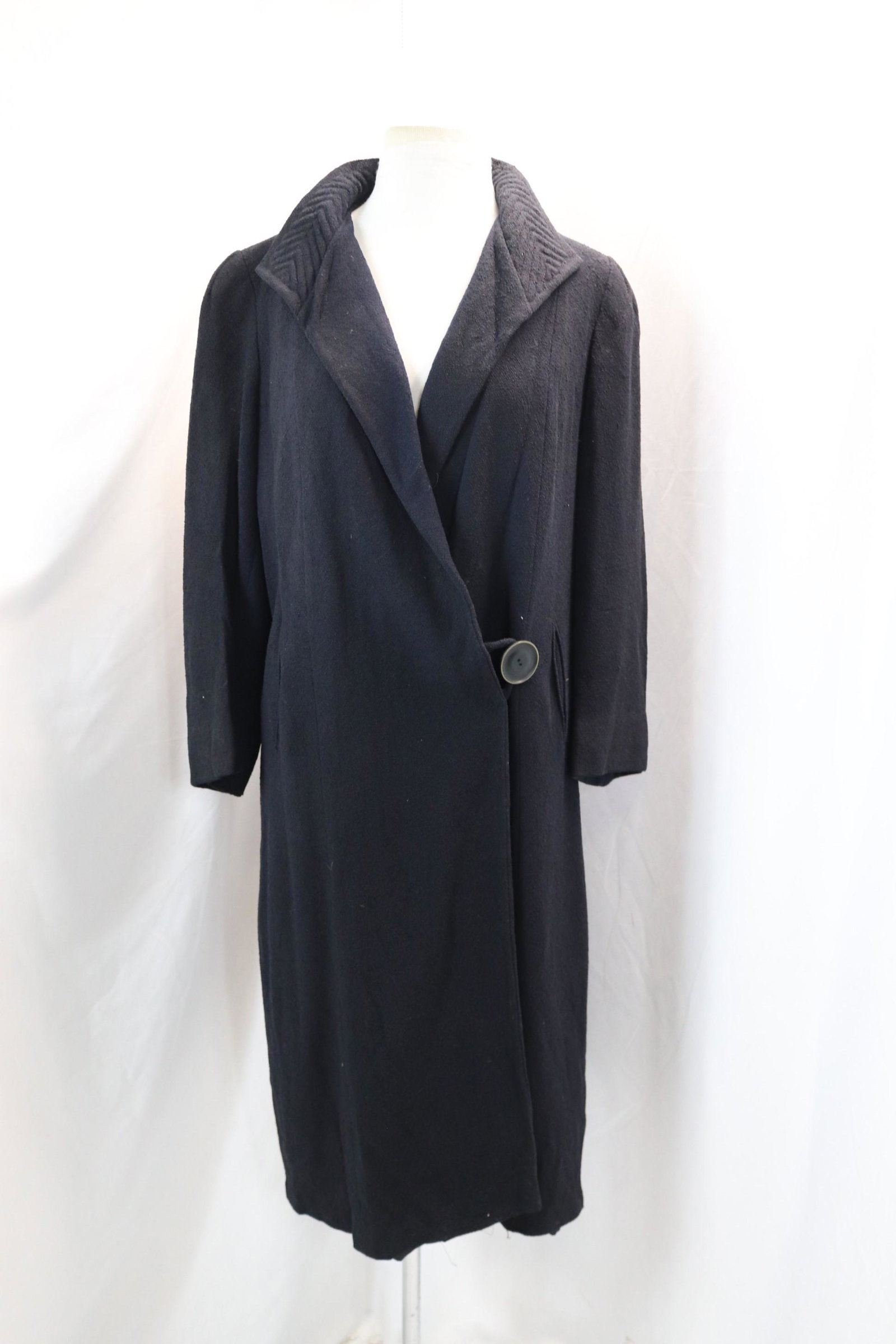 Vintage 1930's Joseph Horne Co. Black Tweed Coat with Quilted Collar: approx. 40 bust, 34 waist, a couple holes, see photo's