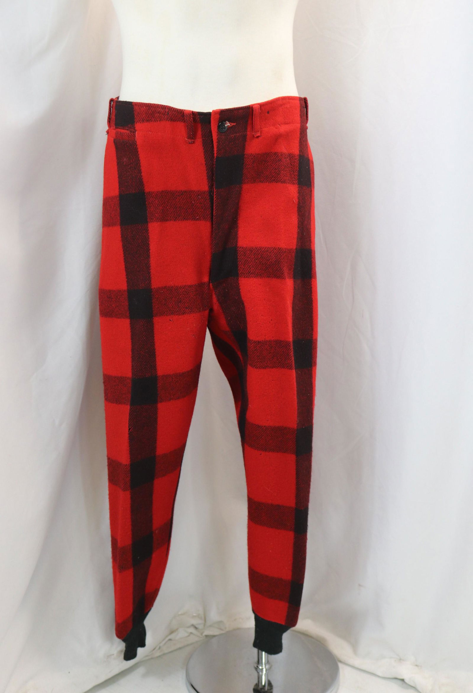 Vintage 1940's Chippewa Men's Red & Black Wool Hunting Pants & Cap (1 of 16)