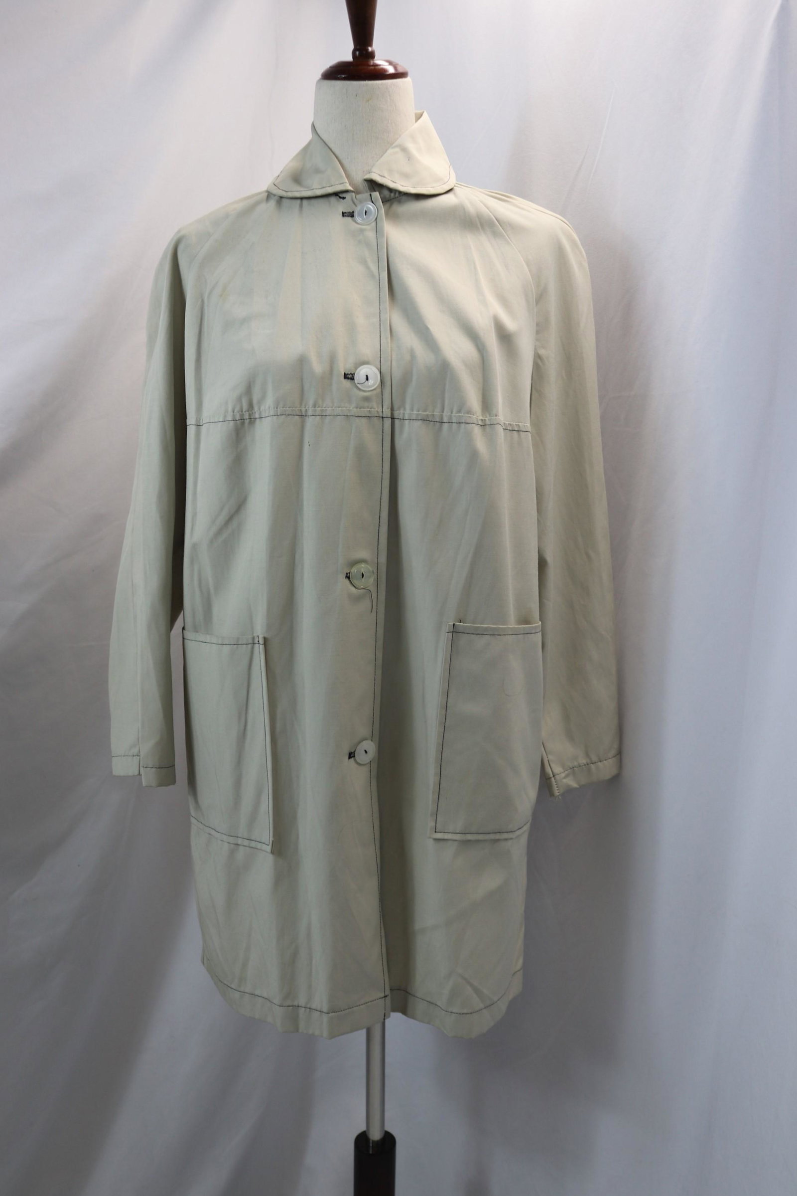Vintage 1960's Ladies Trench Coat, Light Weight: approx. 40 bust, some seam repairs needed, see photo's