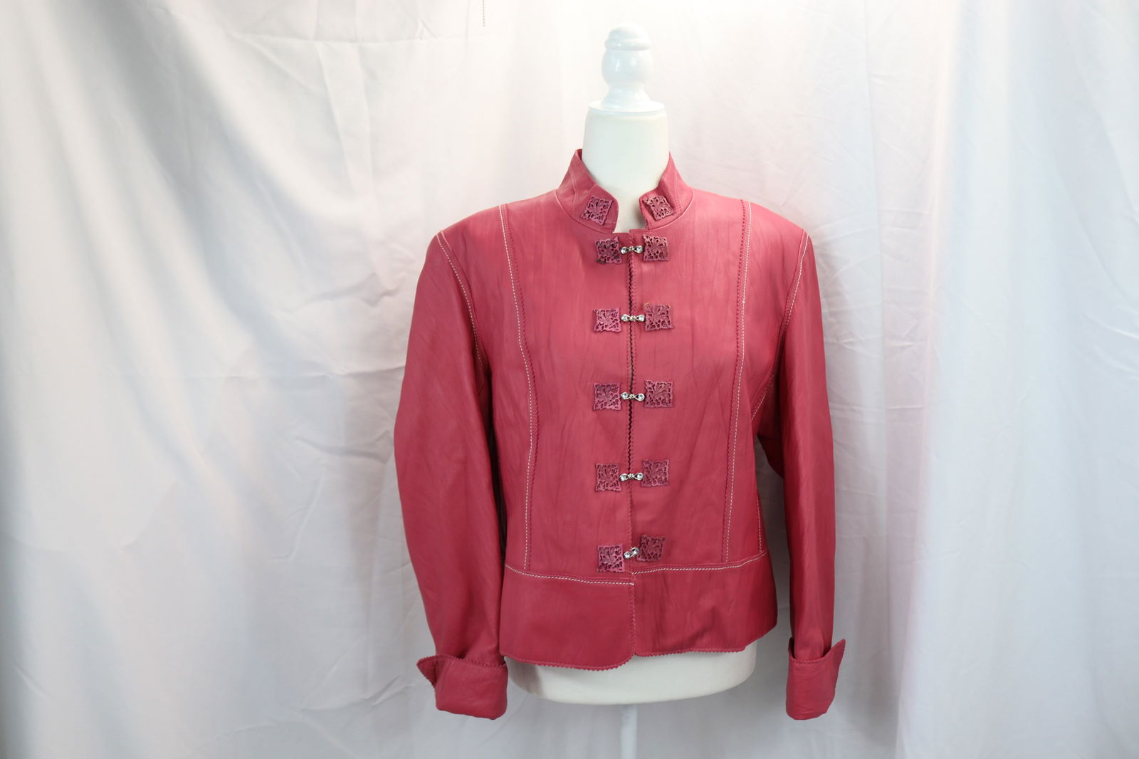 Vintage 1980/90's Pamela McCoy Pink Leather Jacket (1 of 8)