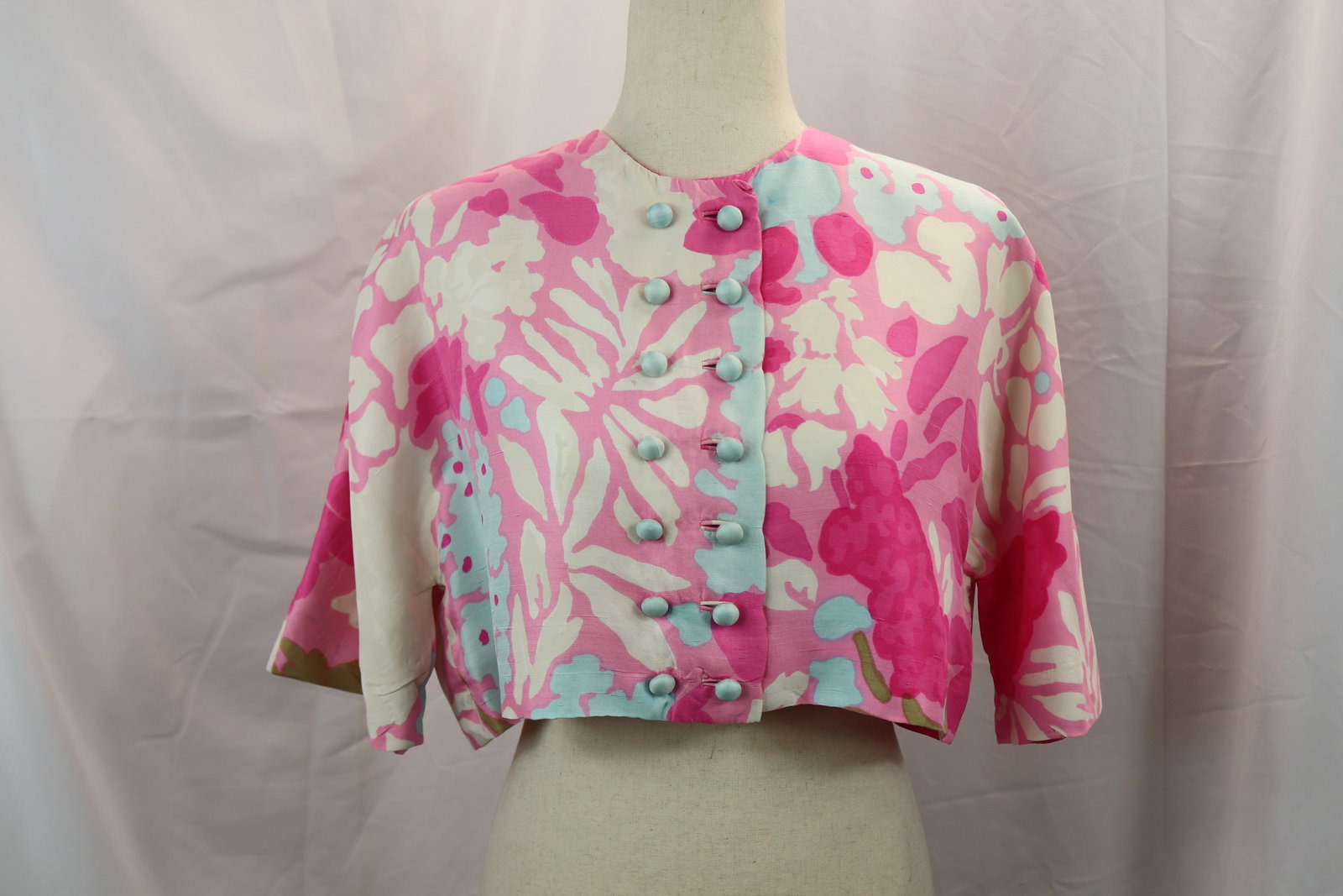 Vintage 1960's Silk Abstract Print Crop Jacket: approx. 40 bust, some stain, see photo's