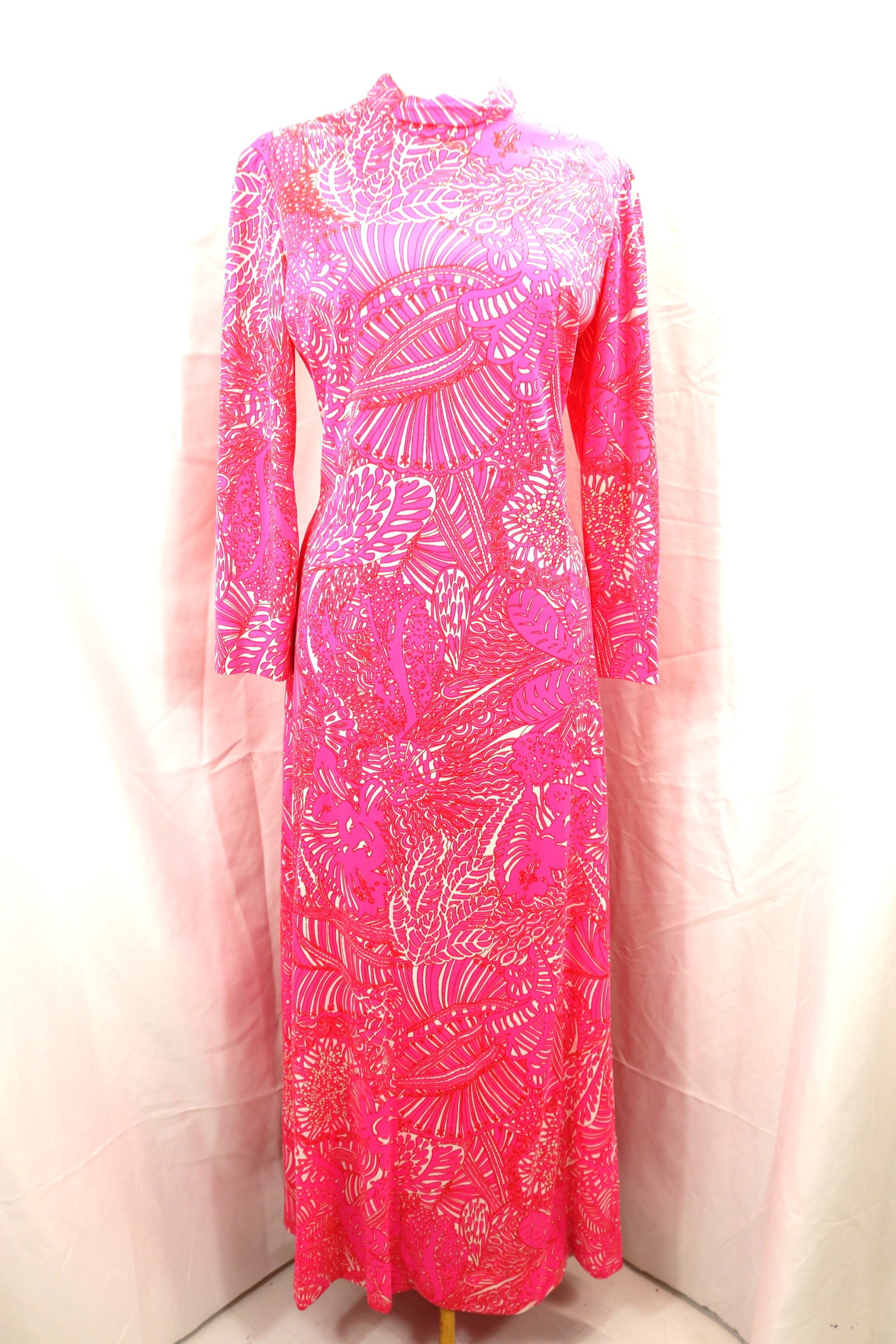 Vintage 1960/70's Mabel Danahy for Richard Kaplan Pink Maxi Dress: approx. 42 bust, 36 waist, good condition, see photo's