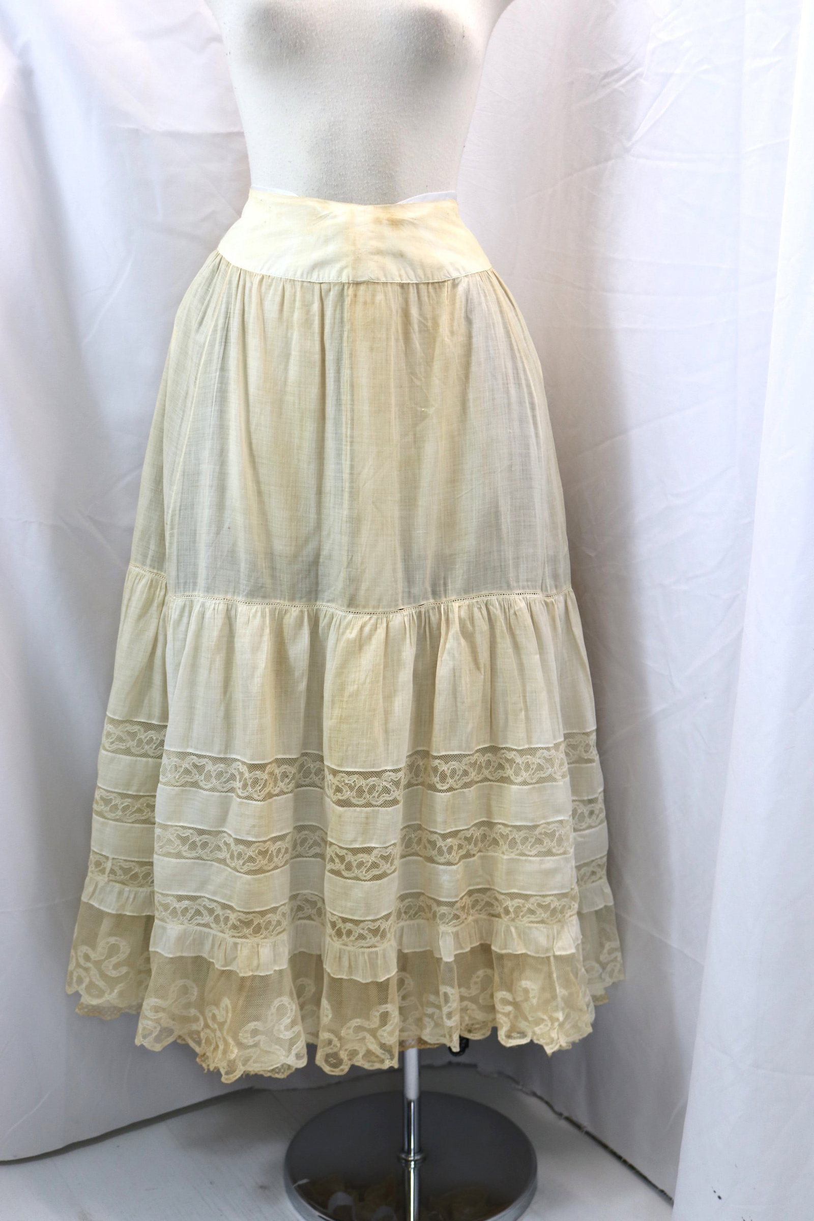 Victorian Cotton & Lace Petticoat: approx. 24 waist, back button missing, discolored throughout, small hole in lace