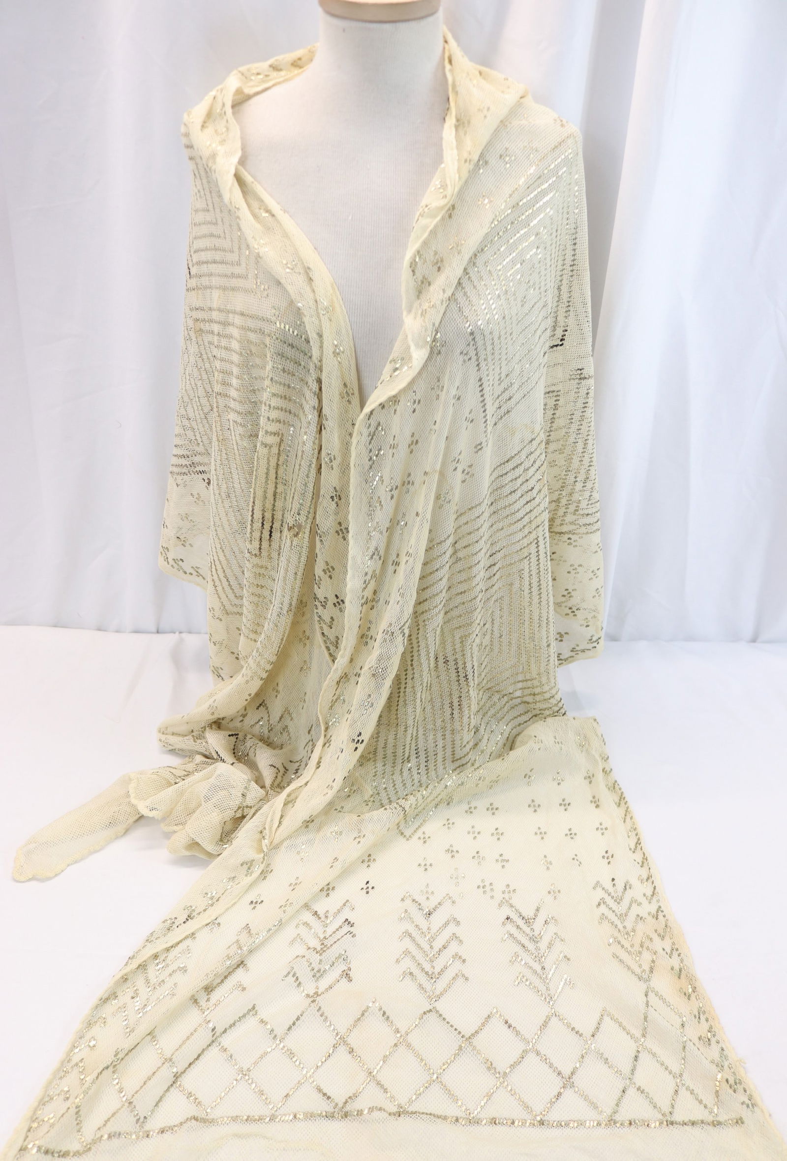 Vintage 1920's Silver Mesh Assiut Flapper Evening Shawl (1 of 12)