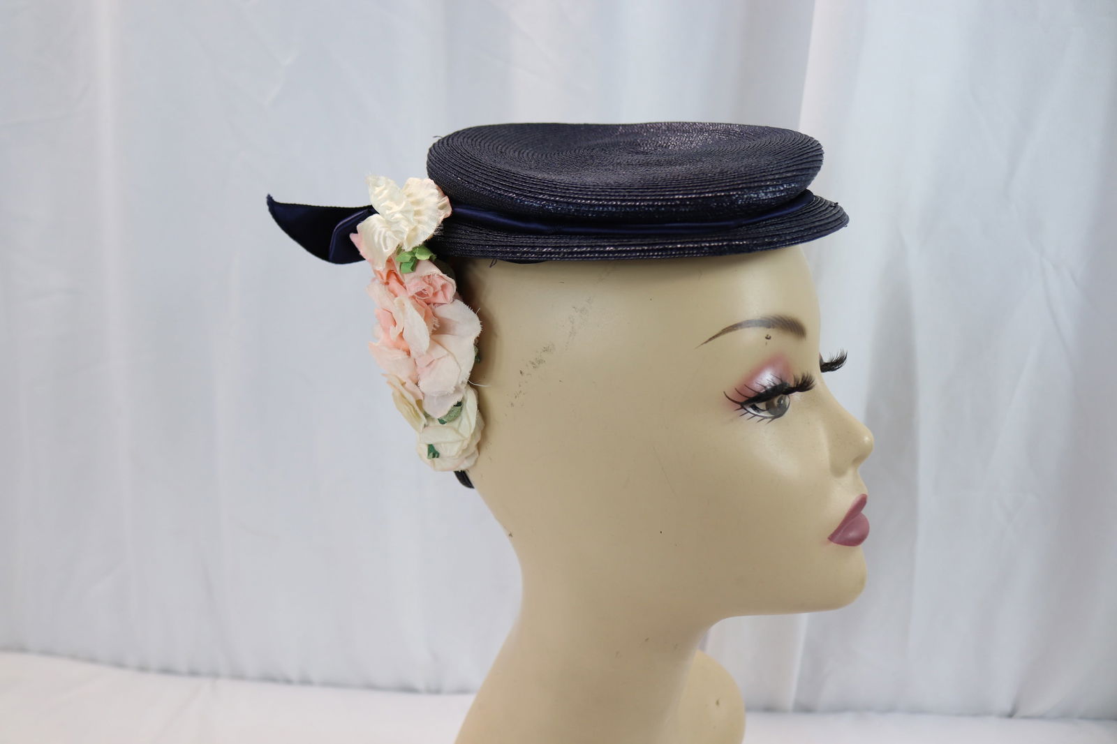 Vintage 1930's Arnold Constable Navy Blue Tilt Hat with Silk Flowers (1 of 6)