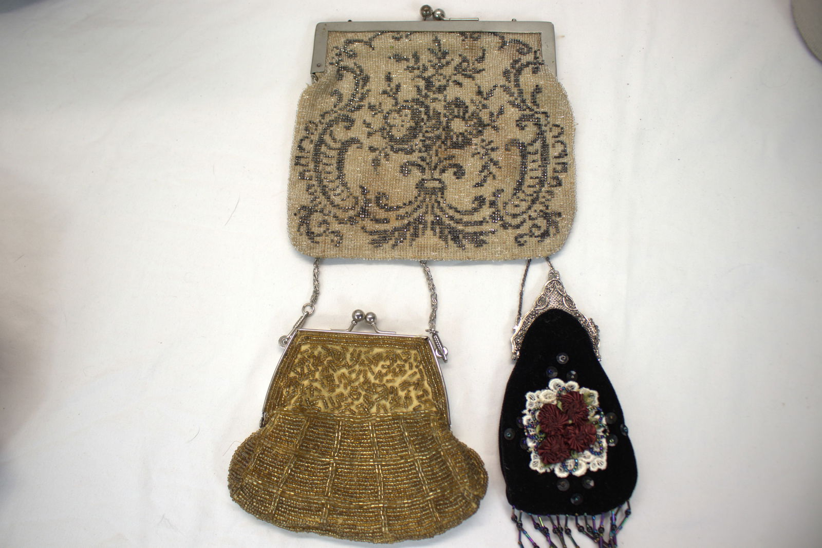 Lot of 3 Vintage Beaded Bags, Bijoux Terner and other (1 of 16)