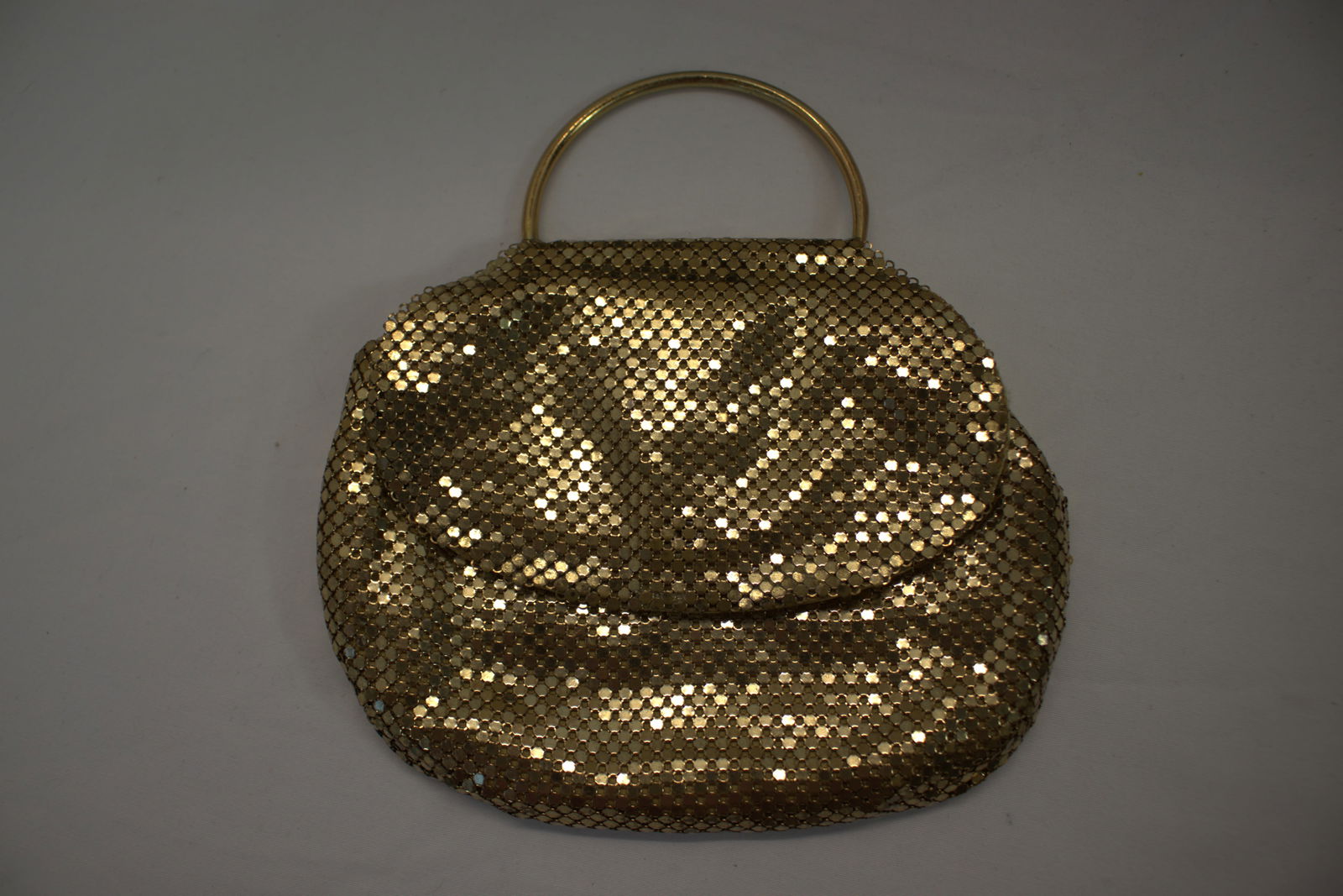 Vintage Whiting & Davis Gold Mesh Hand Bag (1 of 5)