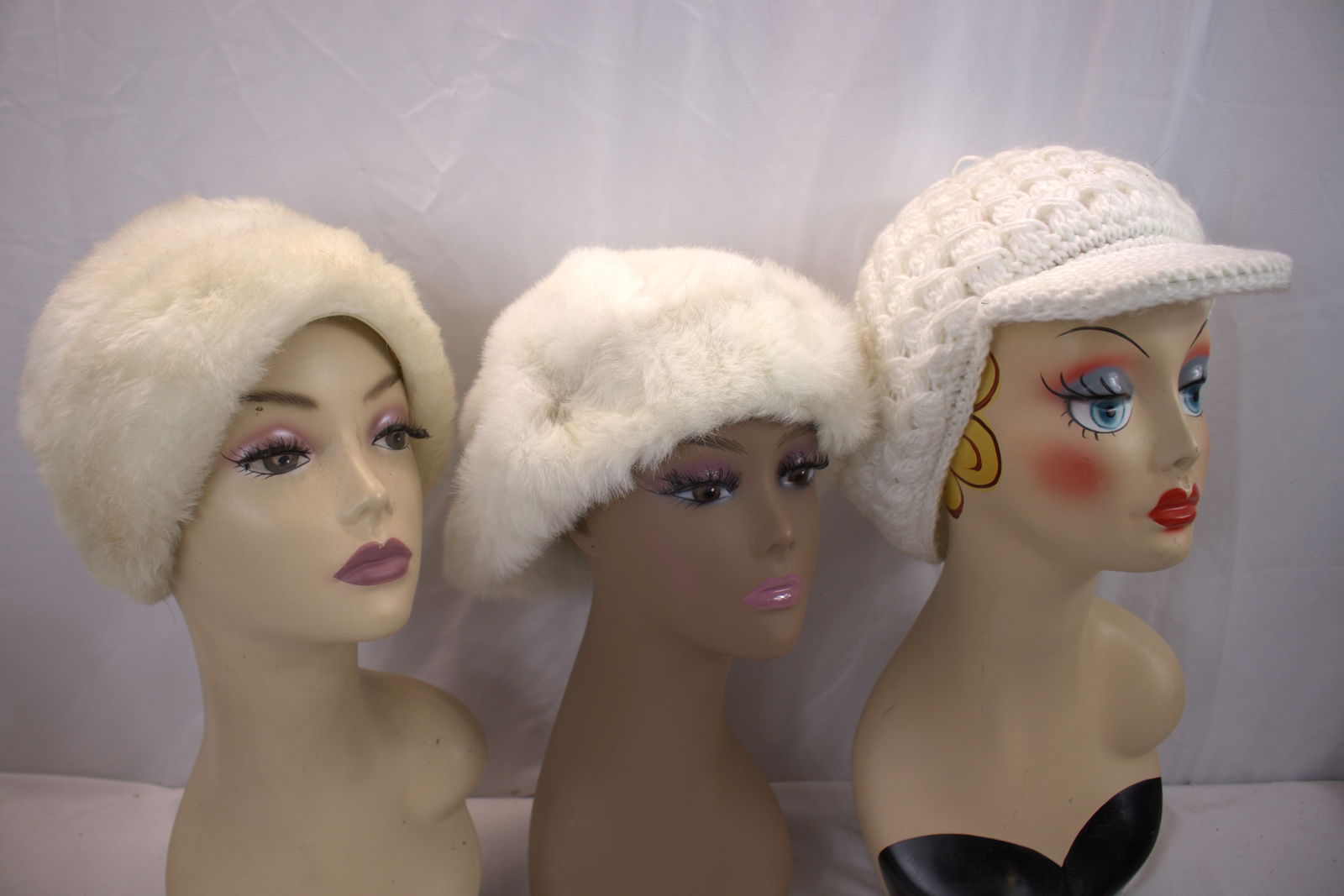 Lot of 3 Vintage 1970's Faux Fur & Hand Knit Hats (1 of 6)