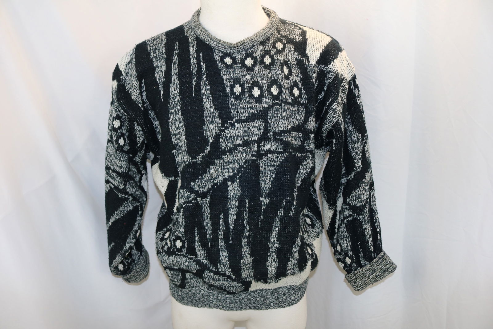 Vintage 1980's Men's Koman Black & White Abstract Sweater (1 of 5)