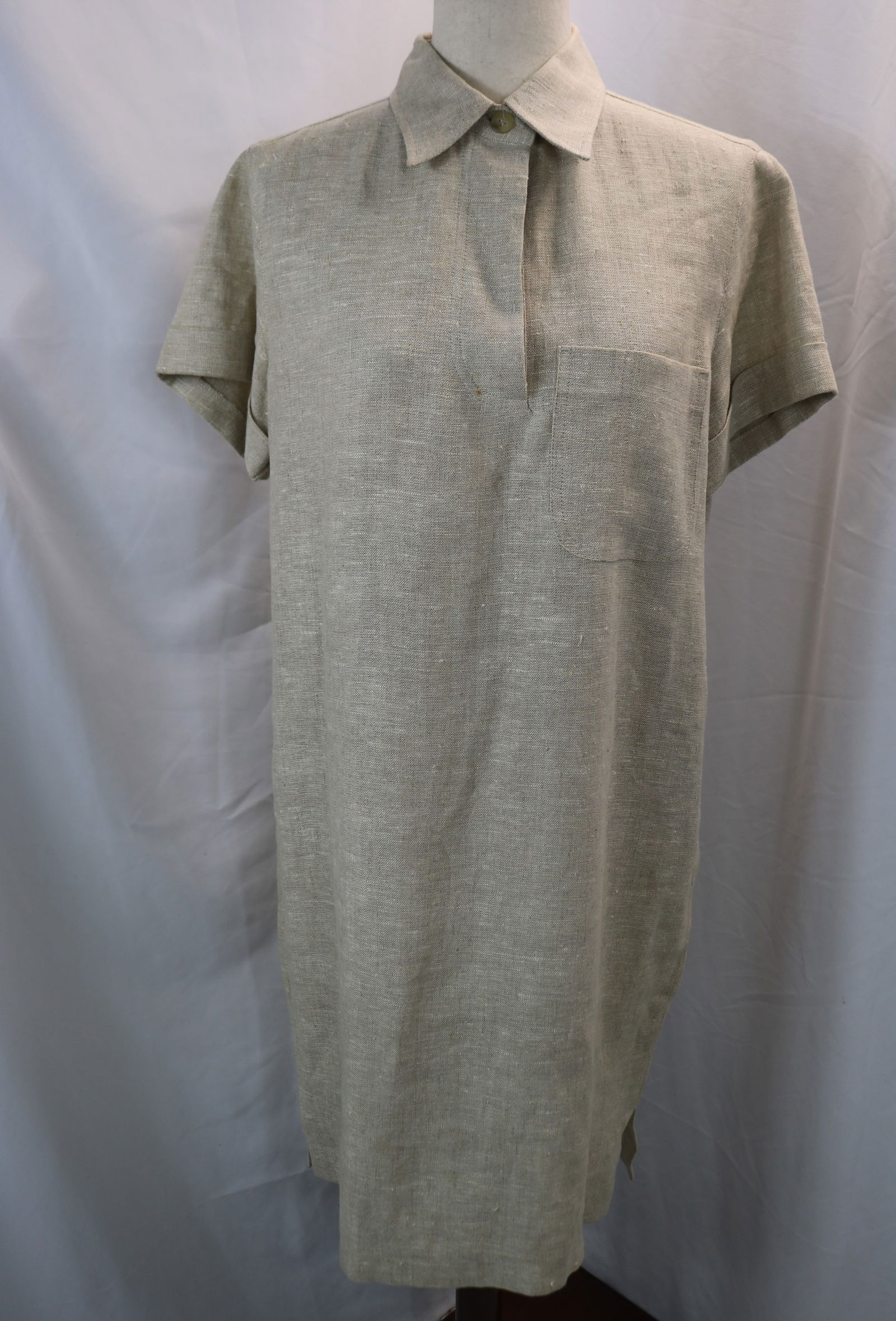Vintage Harve' Bernard, Benard Holtzman, Beige Linen Shirt Dress: approx. 40 bust and waist, one tiny spot, see photo's