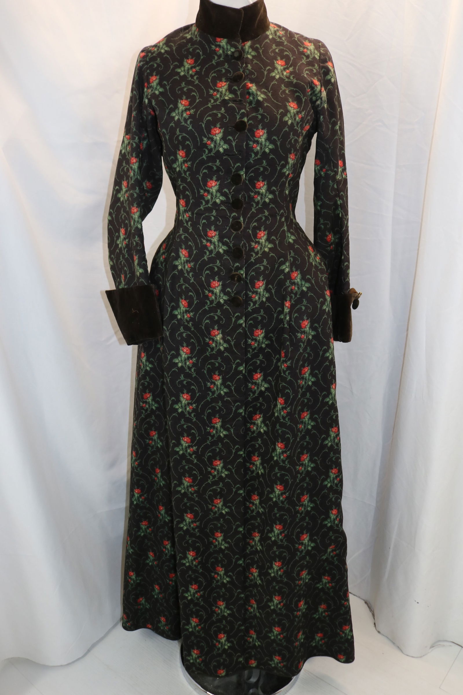 Antique 1870/80's Rose Print Wool & Velvet Bustled Day Dress (1 of 9)