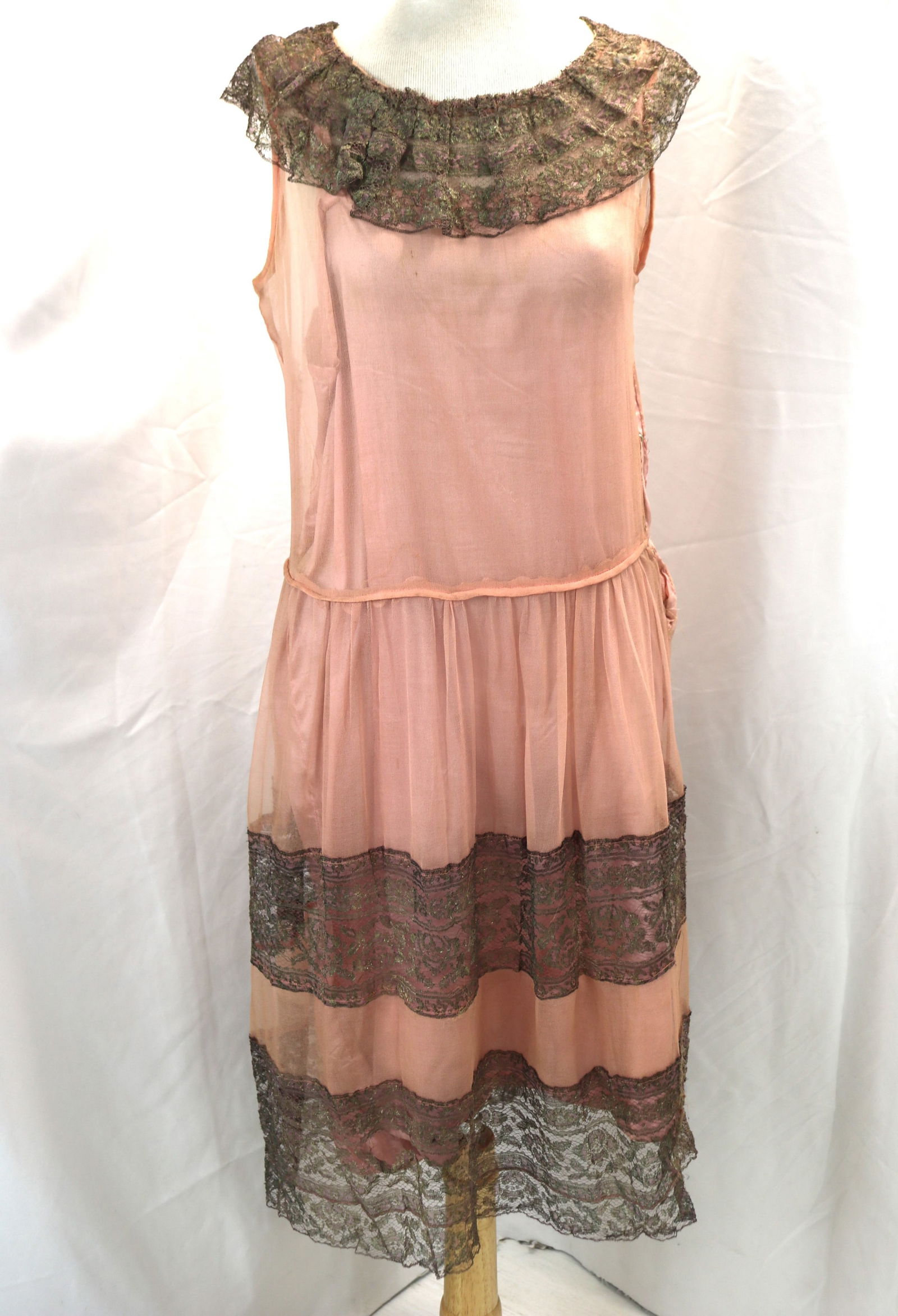 1920's pink silk & metallic ribbon party dress with original slip (1 of 12)
