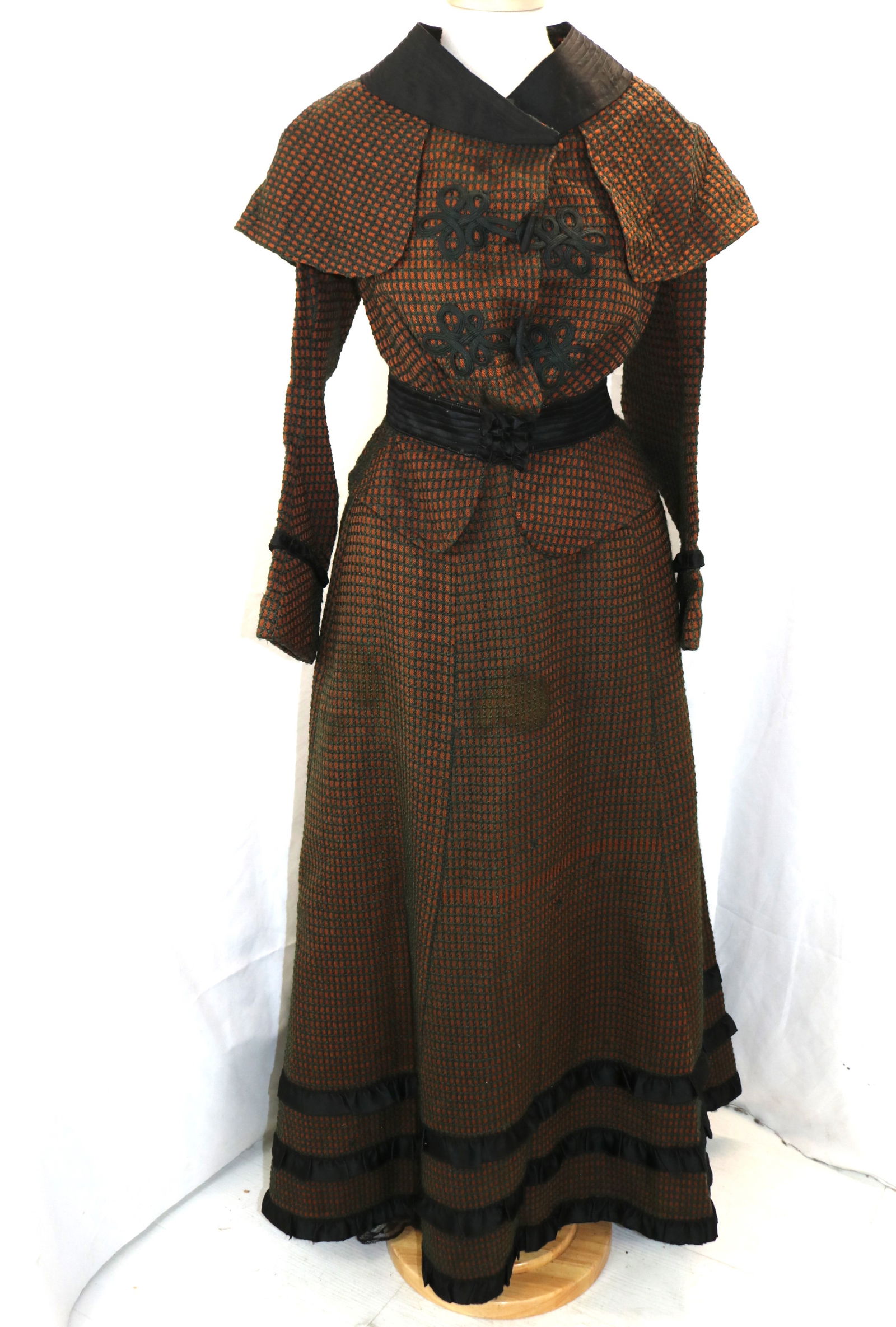 Antique 1900's 2 piece brown & black winter wool skating jacket & skirt (1 of 13)