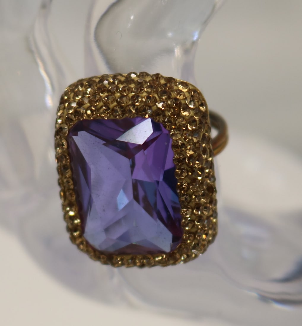 Vintage Purple Amethyst & Gold Sterling Cocktail Ring (1 of 7)