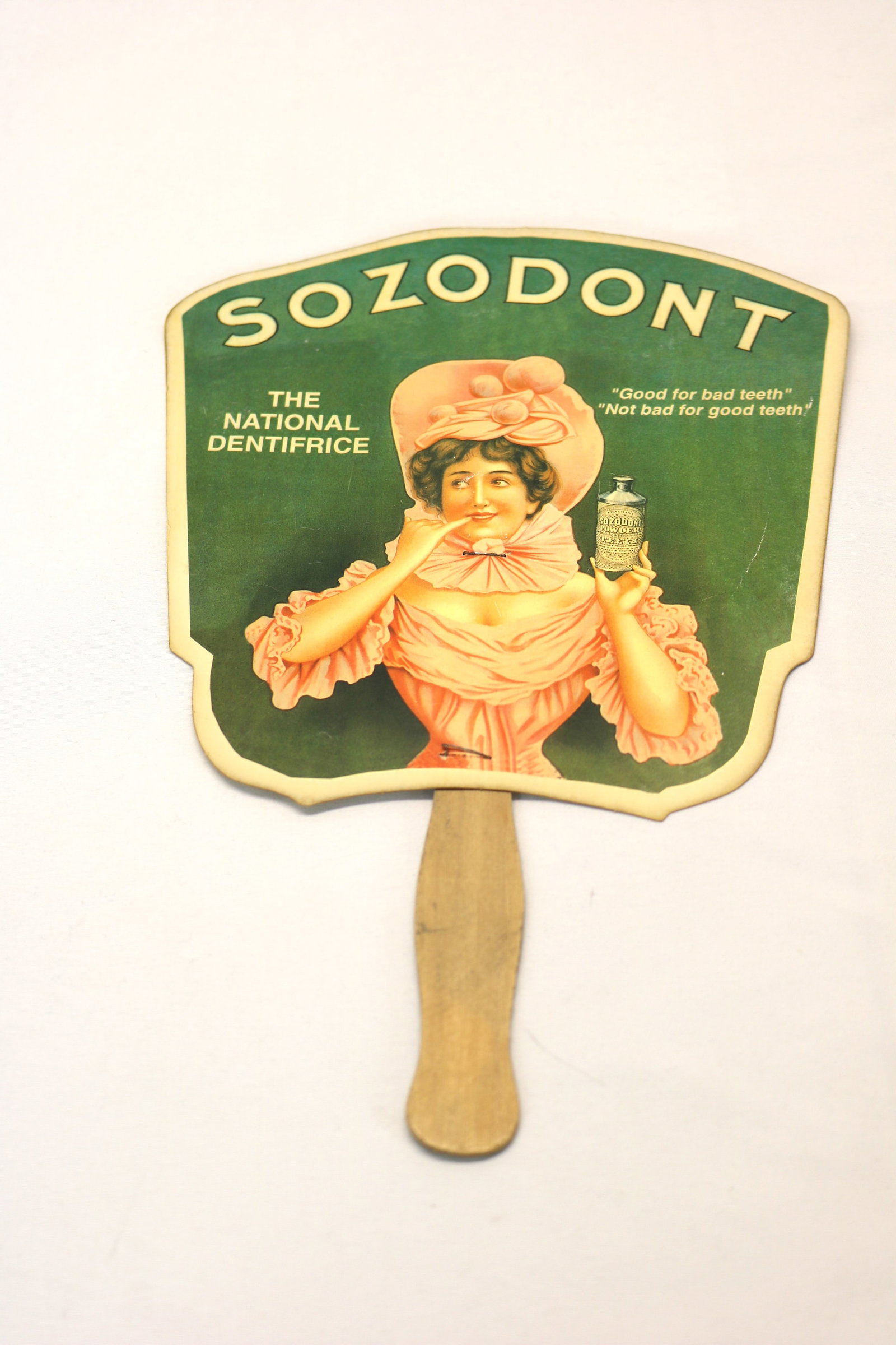 Vintage cardboard Sozodont advertising hand fan: approx. 12 x8, see photo's