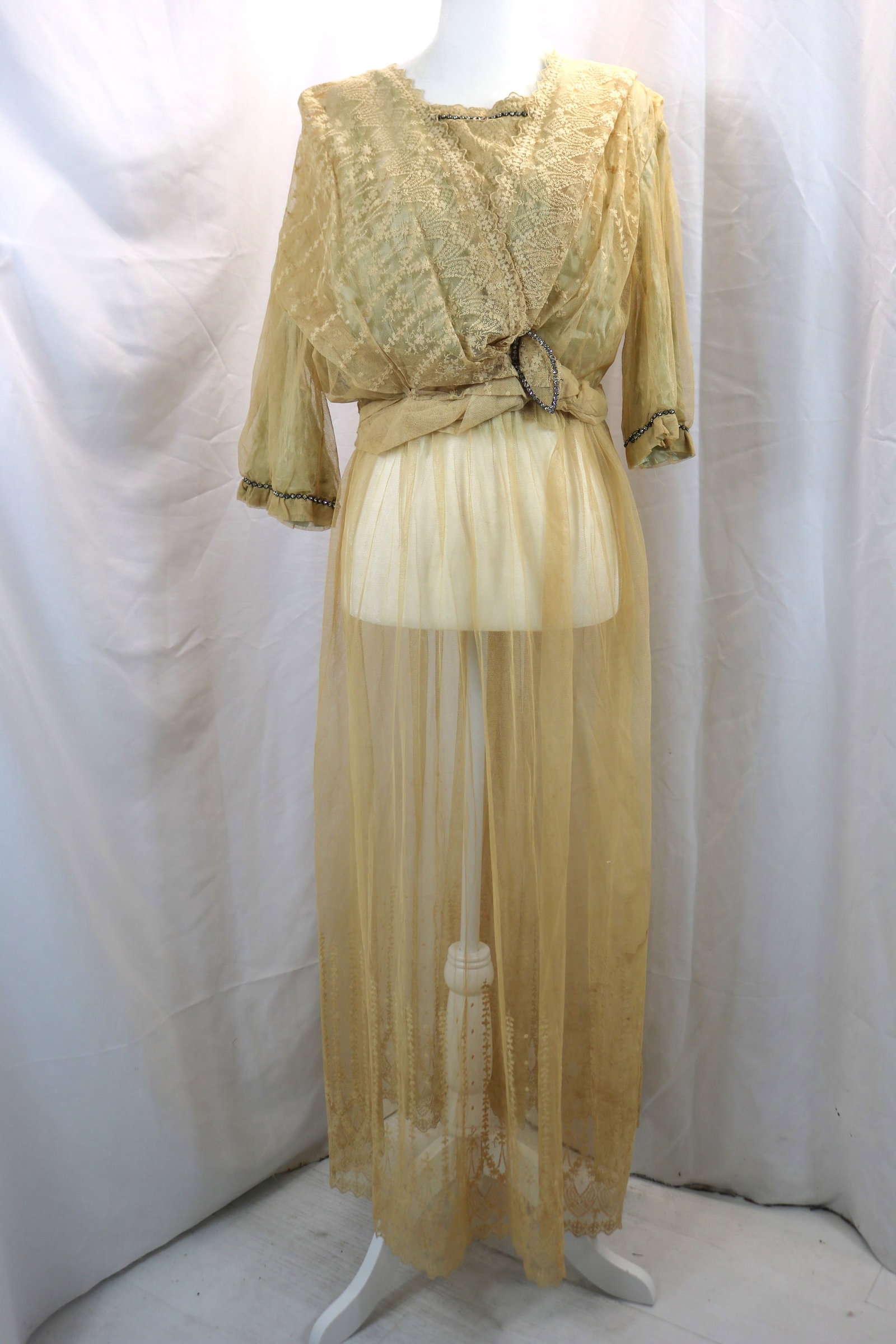 Antique 1910's Titanic Era Lace Netting Gown with Rhinestones: approx. 40 bust, 25 waist, seam repair needed under arms, some stains, and lining is frayed or missing, see photo's