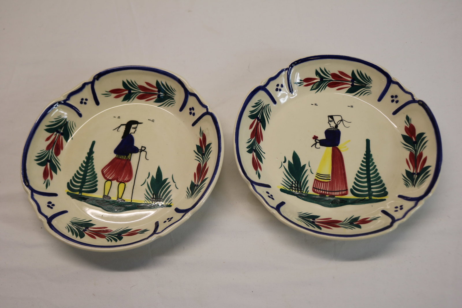 Pair Quimper Bowls, Male & Female: good condition, see photo's