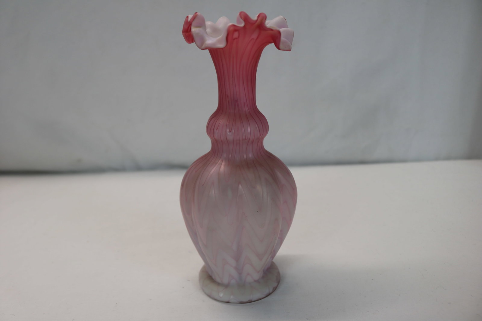 Victorian Thomas Webb Style Cased Satin Glass Vase, Unsigned: good condition, see photo's